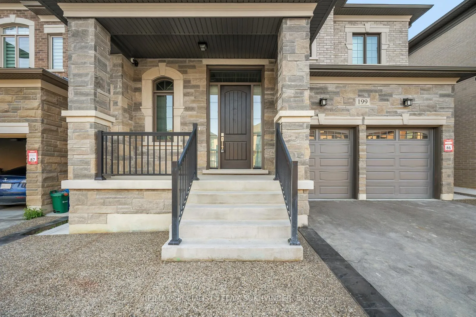 Photo 3 of 199 Wainfleet Crescent, Vaughan, Vellore Village — HOMEH