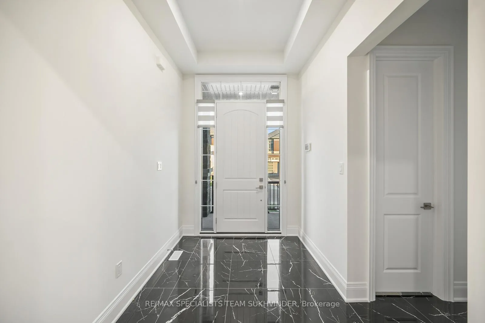Photo 4 of 199 Wainfleet Crescent, Vaughan, Vellore Village — HOMEH