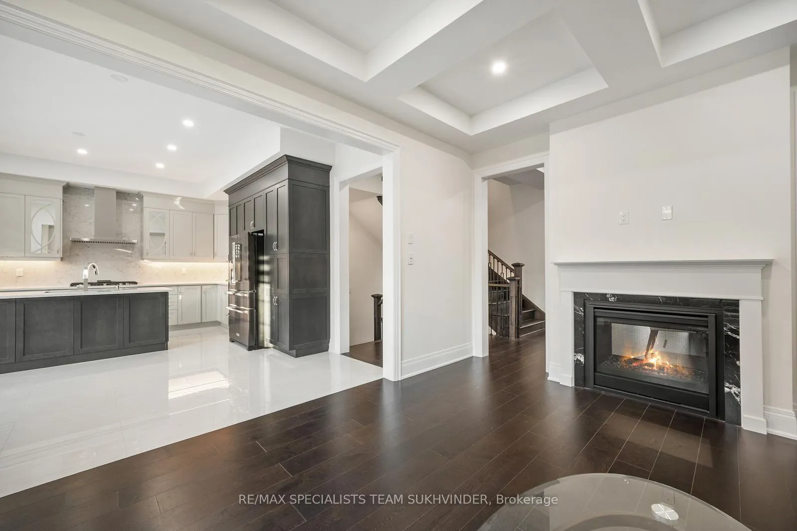 Photo 10 of 199 Wainfleet Crescent, Vaughan, Vellore Village — HOMEH