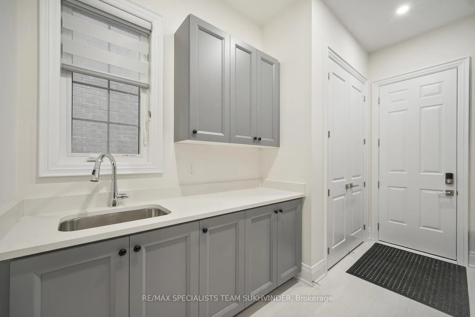 Photo 17 of 199 Wainfleet Crescent, Vaughan, Vellore Village — HOMEH