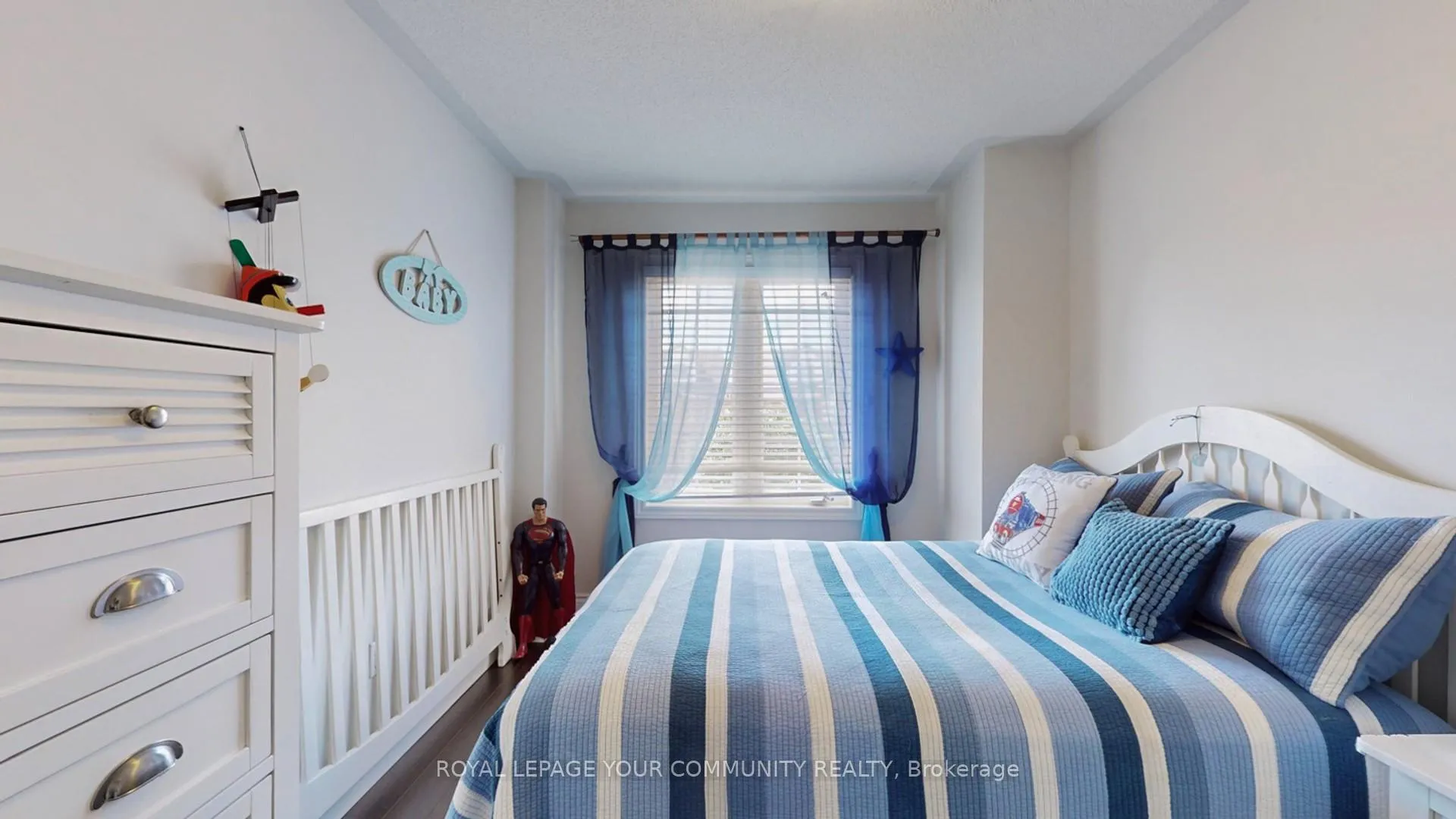 Photo 39 of 135 Foxchase Avenue, Vaughan, East Woodbridge — HOMEH