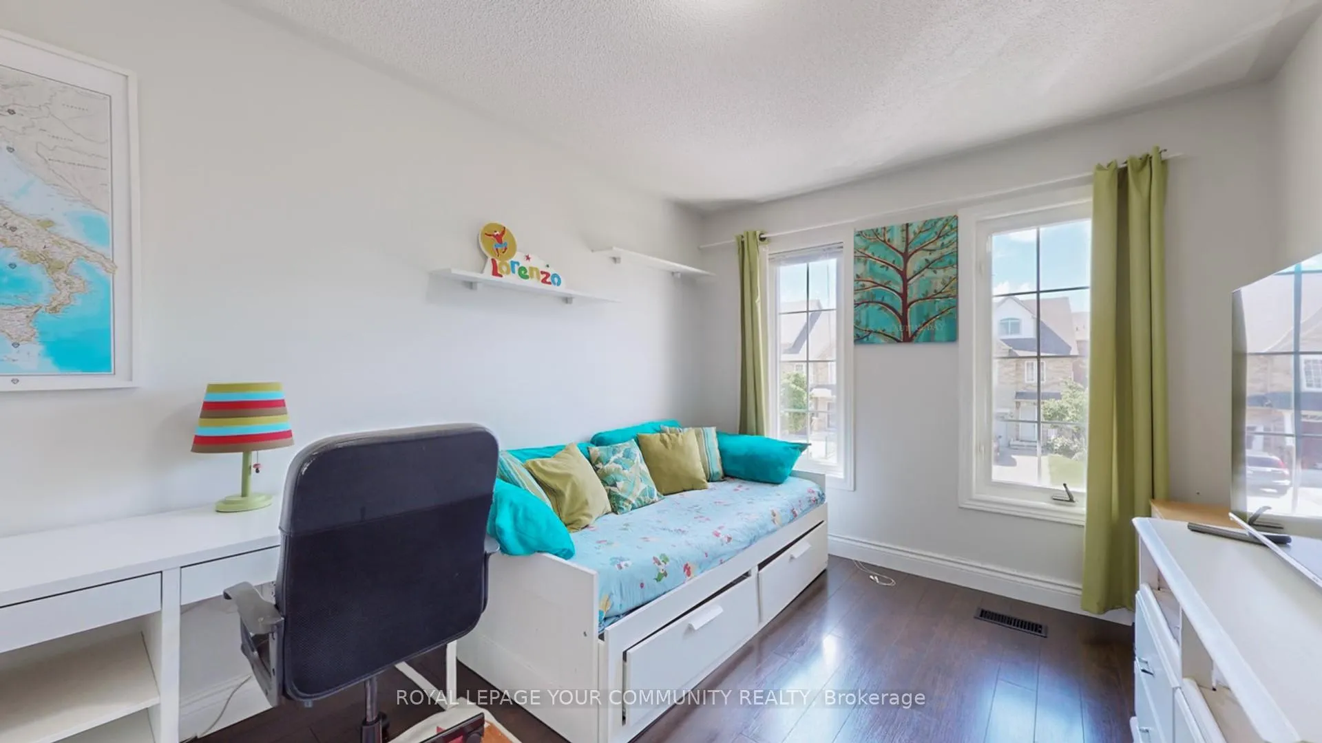 Photo 41 of 135 Foxchase Avenue, Vaughan, East Woodbridge — HOMEH