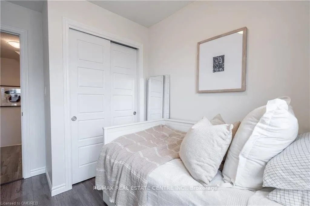 Photo 13 of Unit 31C, 1430 Highland Road W, Kitchener, Highland West — HOMEH