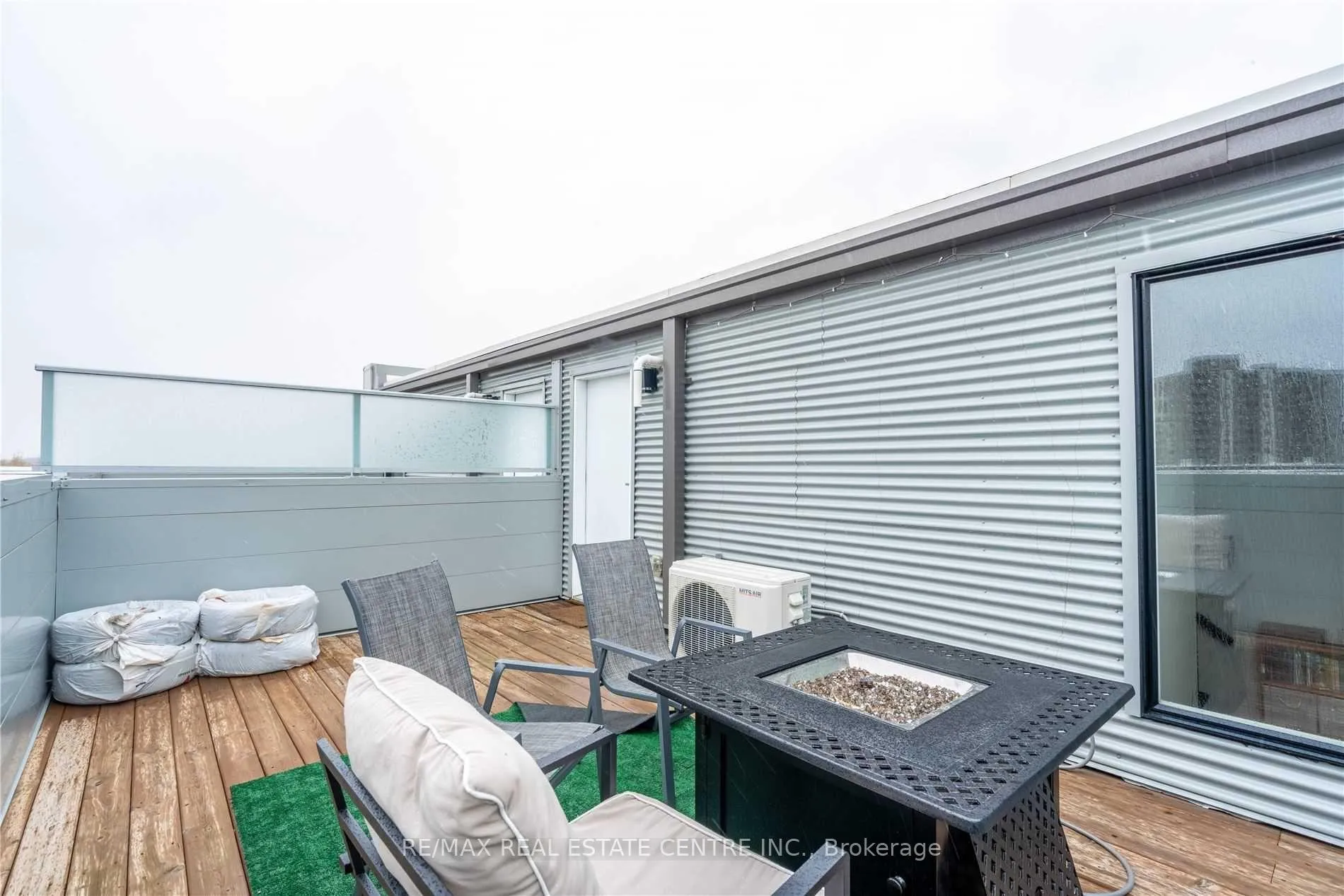 Photo 15 of Unit 31C, 1430 Highland Road W, Kitchener, Highland West — HOMEH