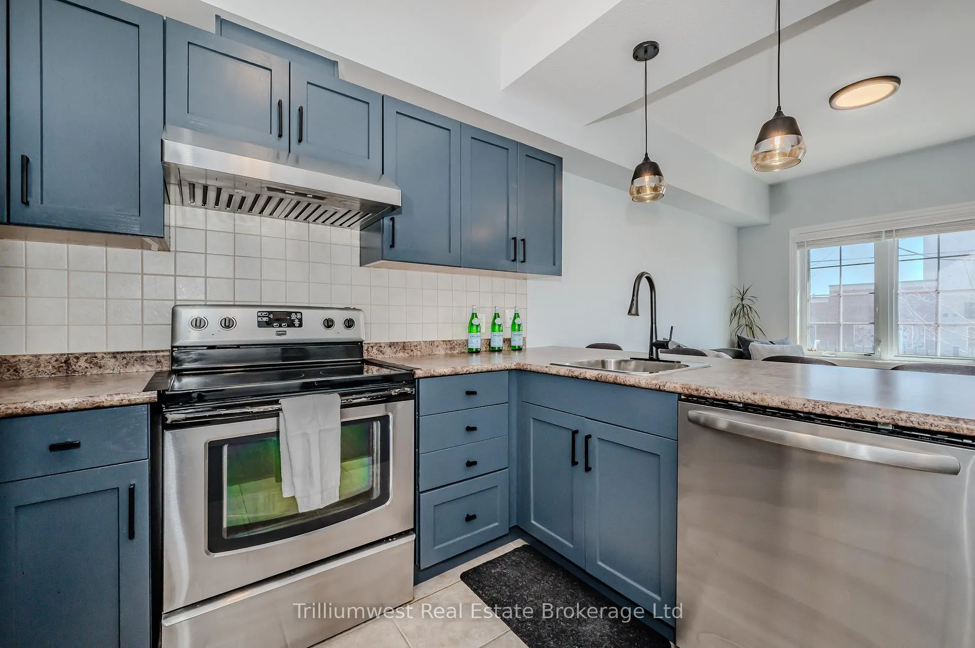 Photo 7 of Unit 23A, 975 Strasburg Road, Kitchener — HOMEH