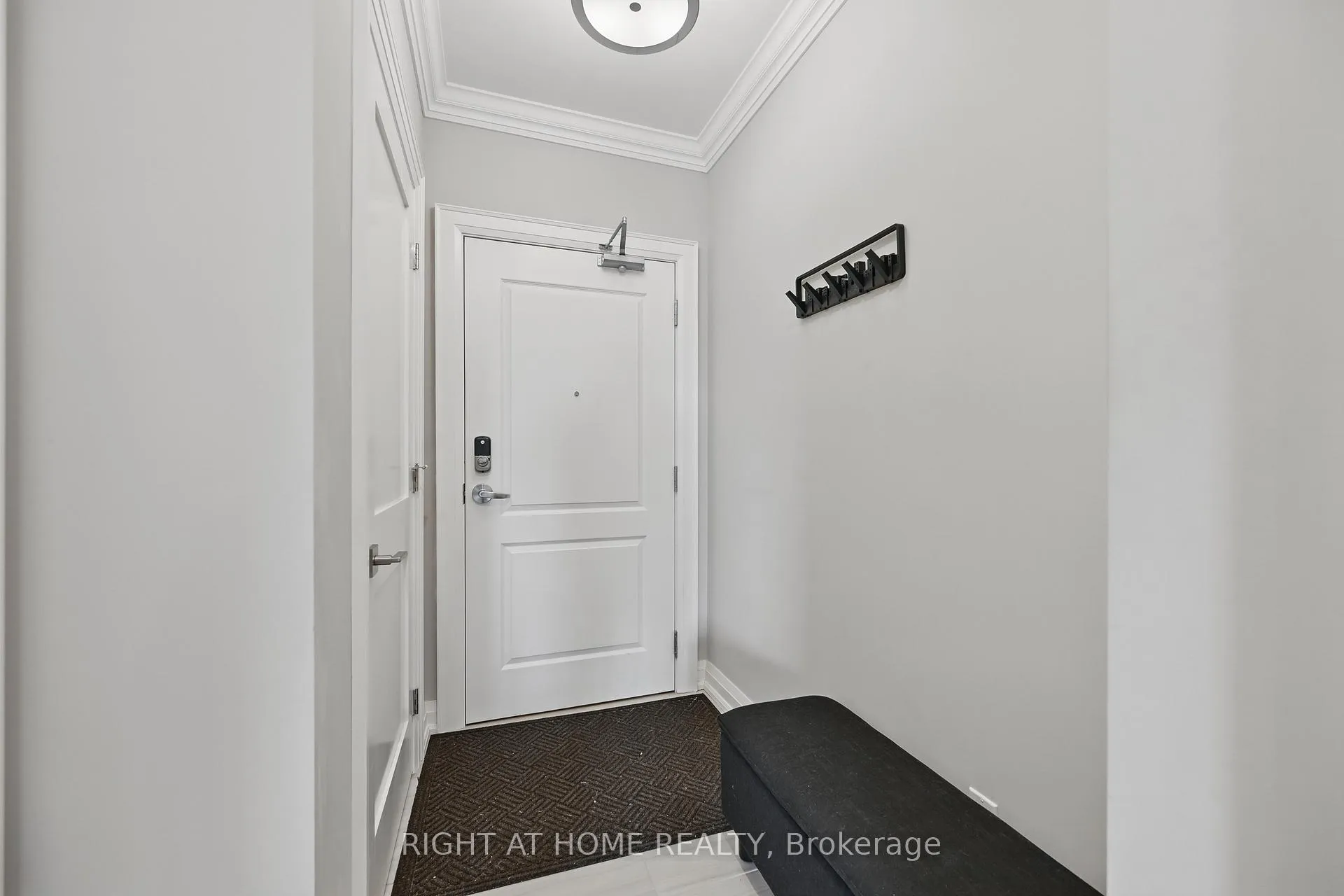 Photo 5 of Unit 305, 257 Millen Road, Hamilton, Stoney Creek — HOMEH
