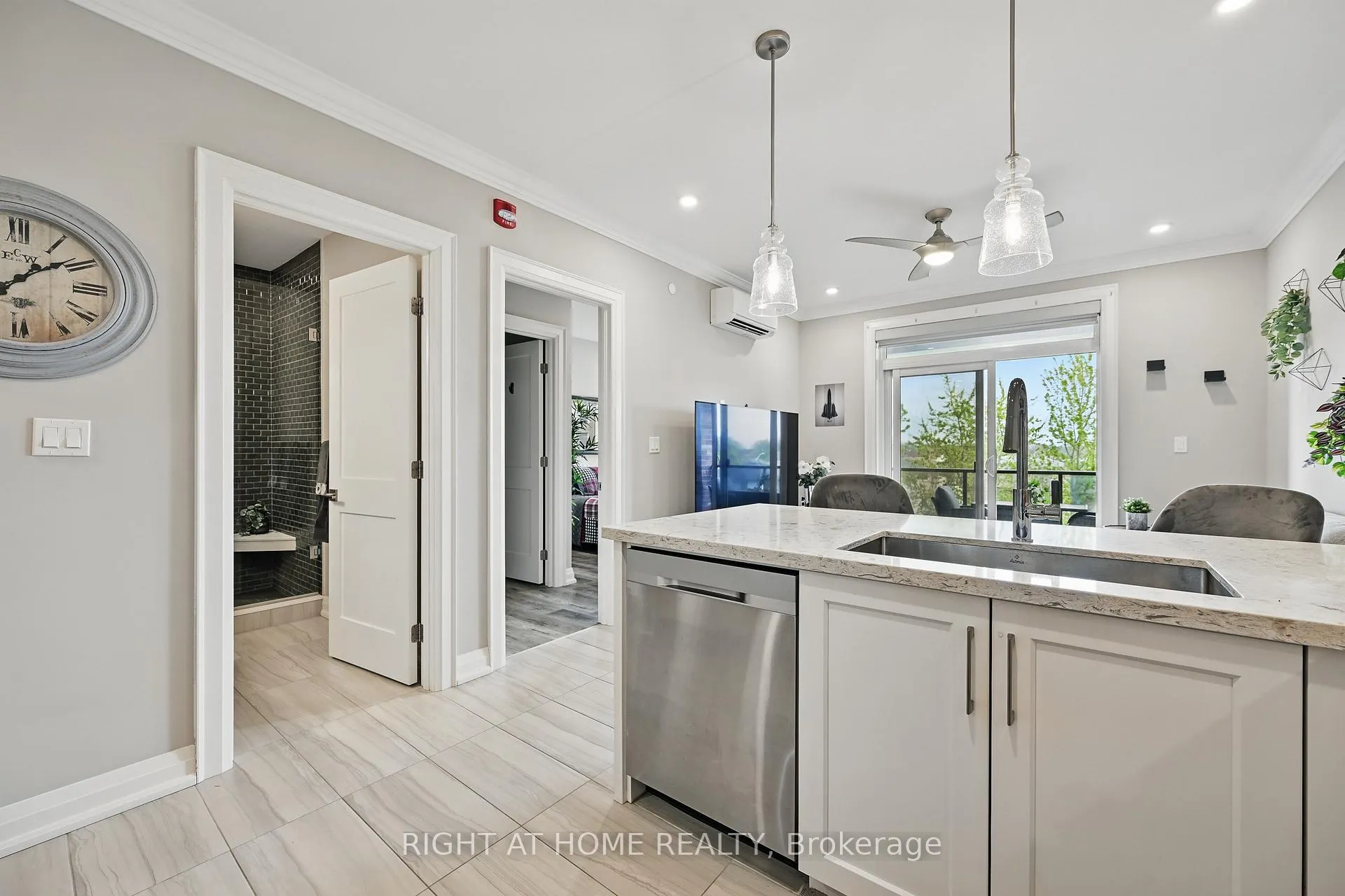 Photo 12 of Unit 305, 257 Millen Road, Hamilton, Stoney Creek — HOMEH