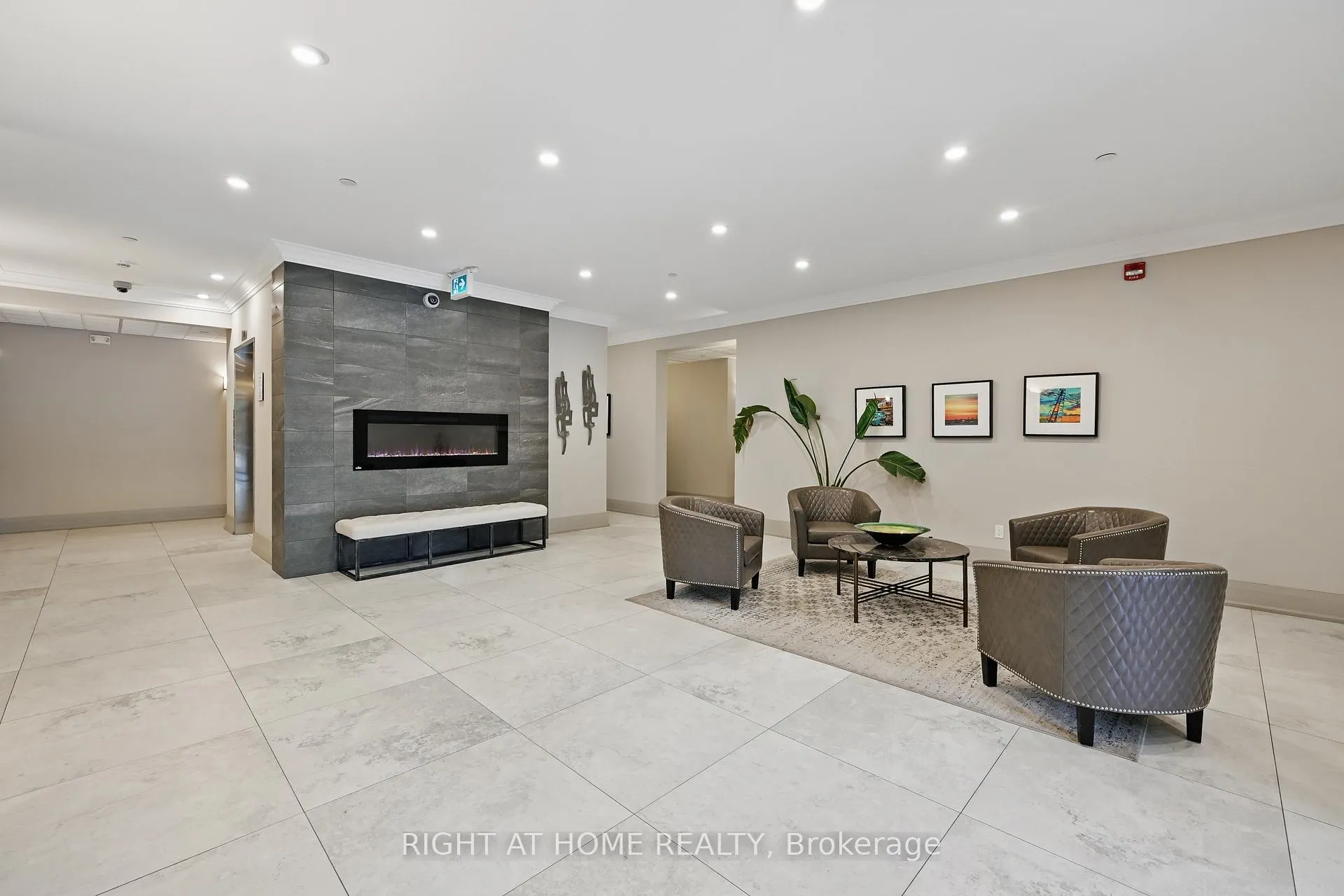 Photo 37 of Unit 305, 257 Millen Road, Hamilton, Stoney Creek — HOMEH