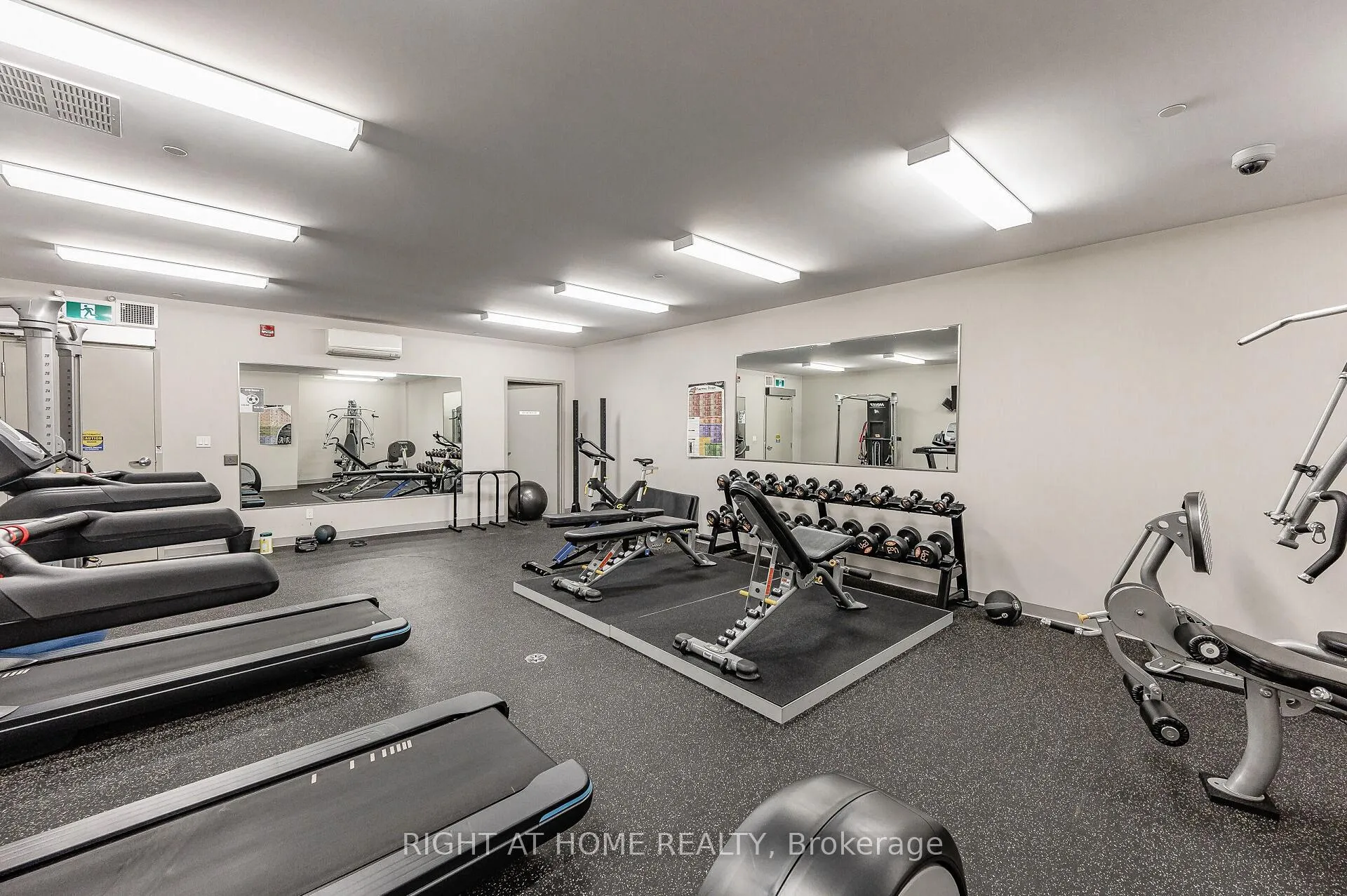 Photo 39 of Unit 305, 257 Millen Road, Hamilton, Stoney Creek — HOMEH