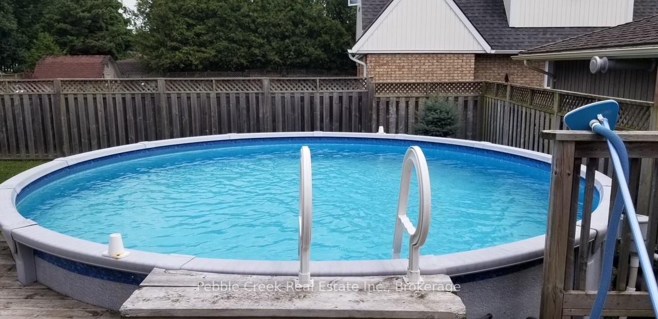 Photo 5 of 317 Warren Street, Goderich, Goderich (Town) — HOMEH