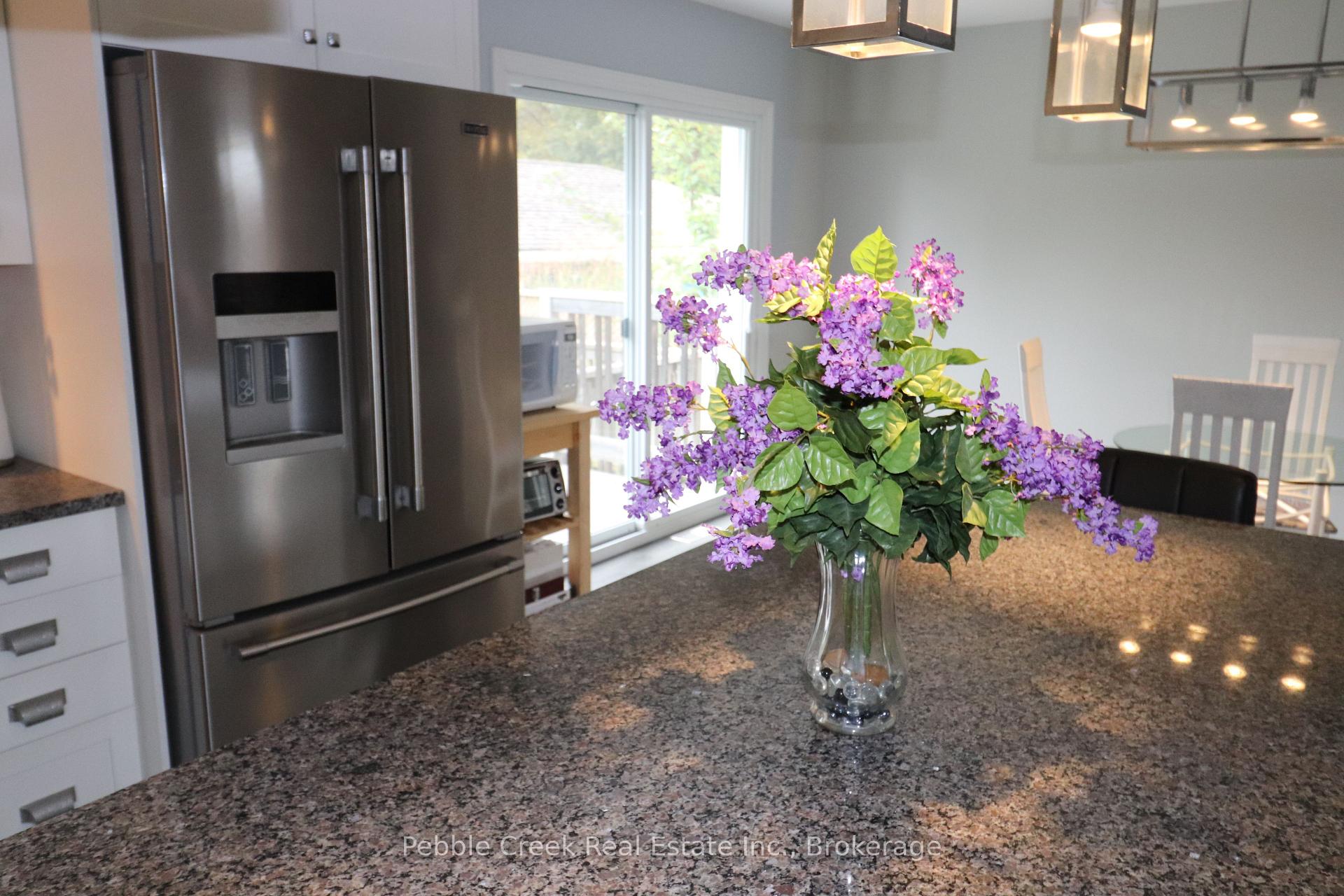 Photo 9 of 317 Warren Street, Goderich, Goderich (Town) — HOMEH