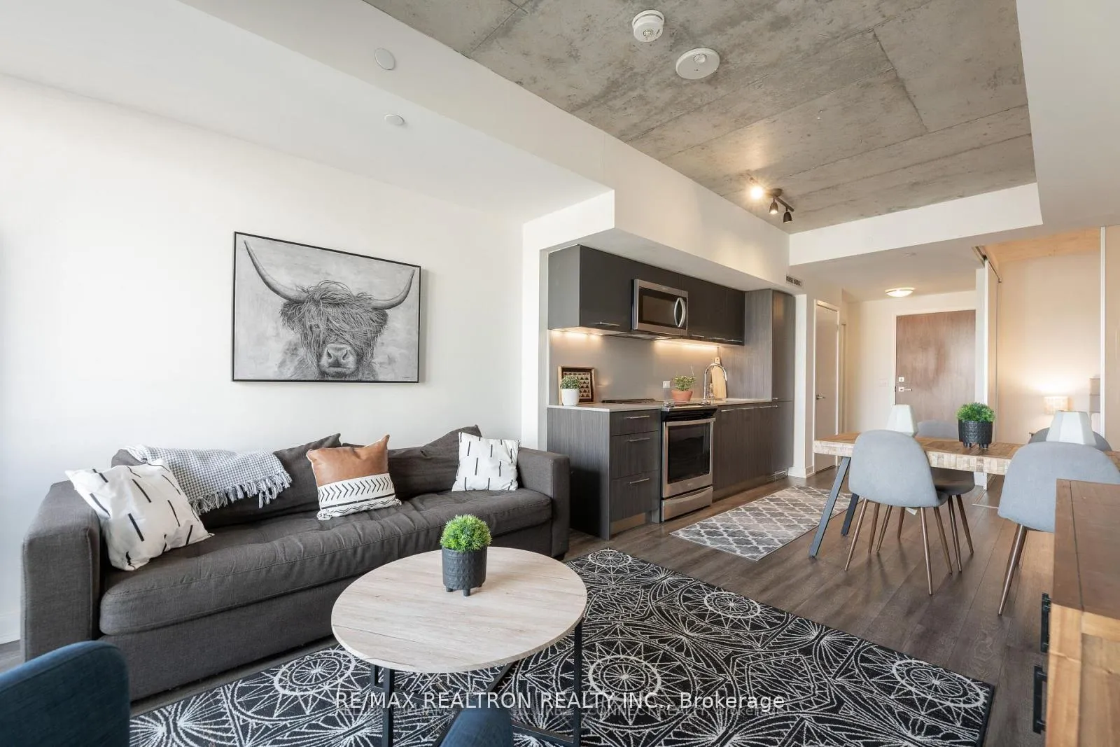 Photo 4 of Unit 629, 30 Baseball Place, Toronto, South Riverdale — HOMEH