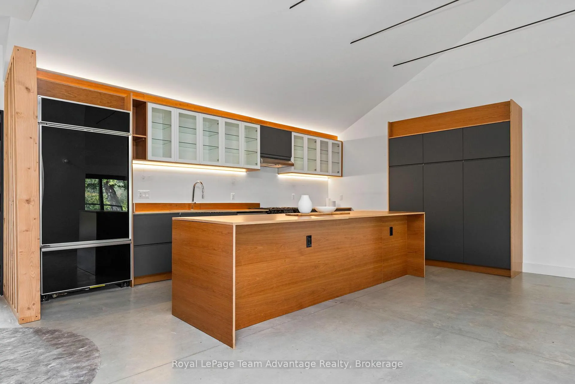 Photo 5 of Unit 18, 1 Crane Walker Road, The Archipelago, Archipelago South — HOMEH