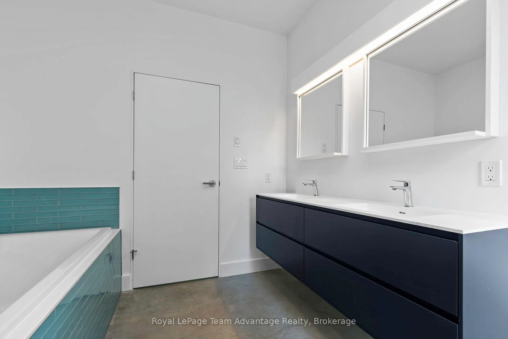 Photo 11 of Unit 18, 1 Crane Walker Road, The Archipelago, Archipelago South — HOMEH