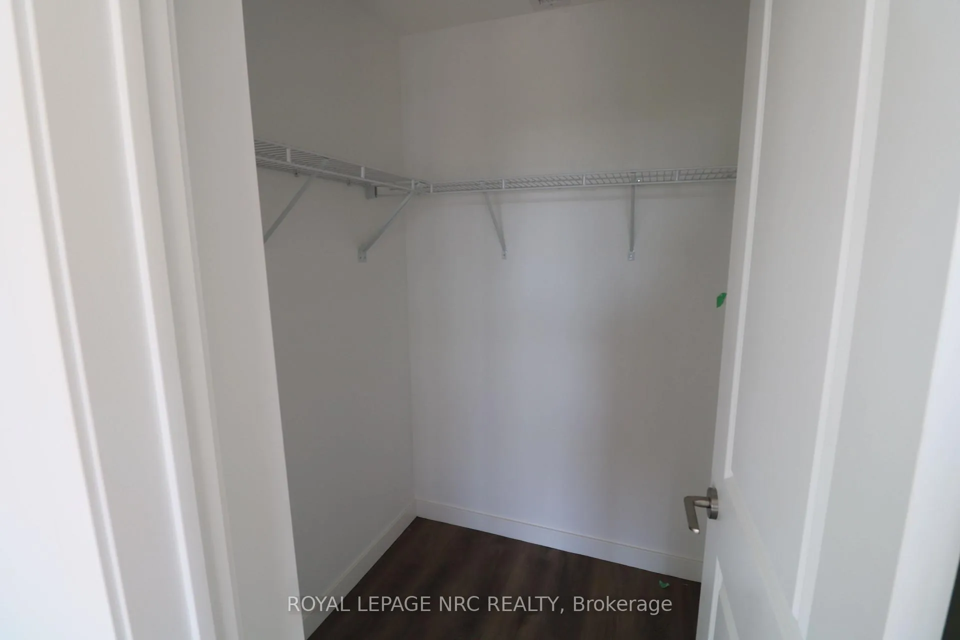 Photo 14 of Unit 223, 461 Green Road, Hamilton, Stoney Creek — HOMEH