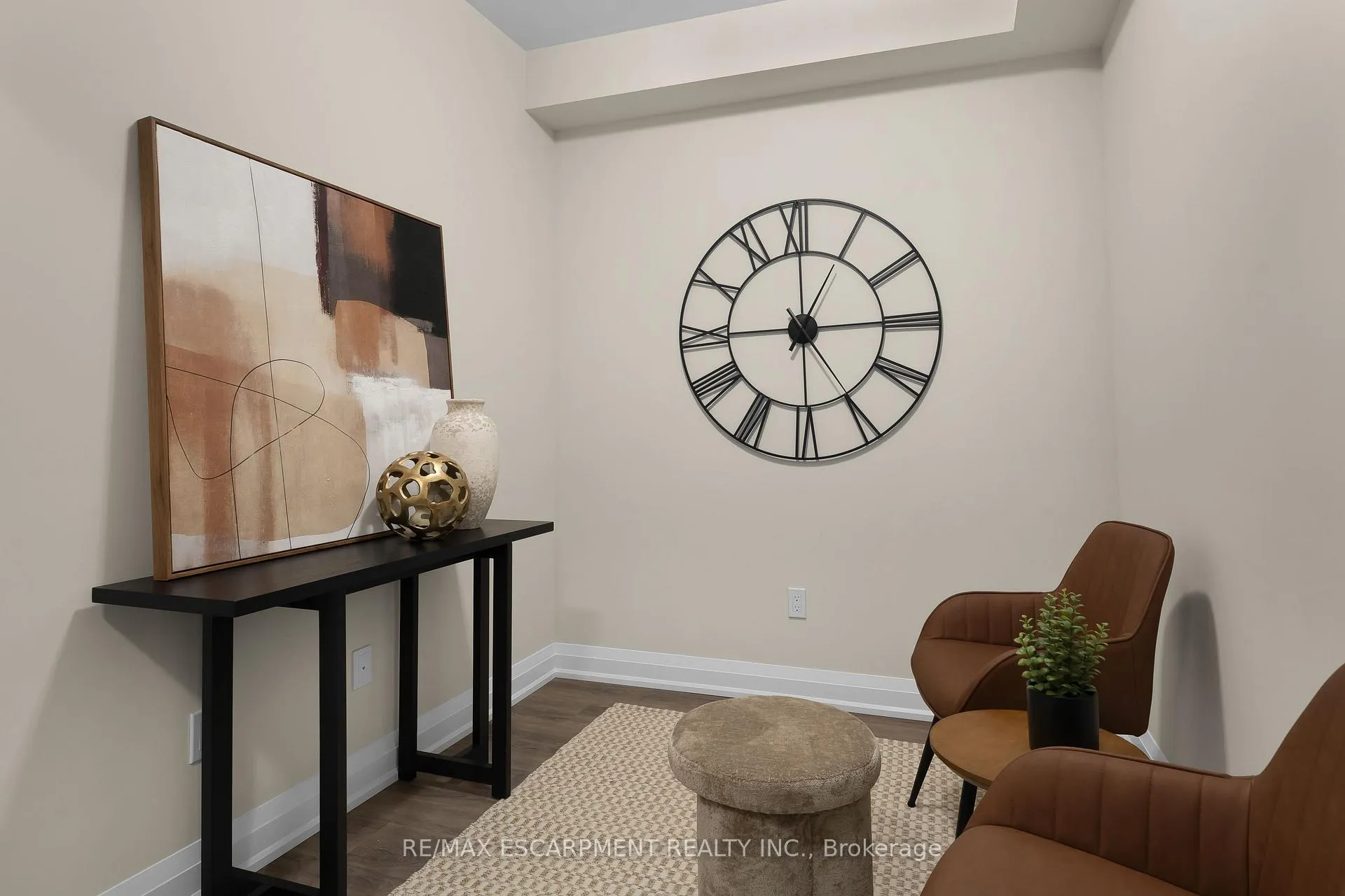 Photo 3 of Unit 403, 118 Summersides Boulevard, Pelham, Fonthill — HOMEH