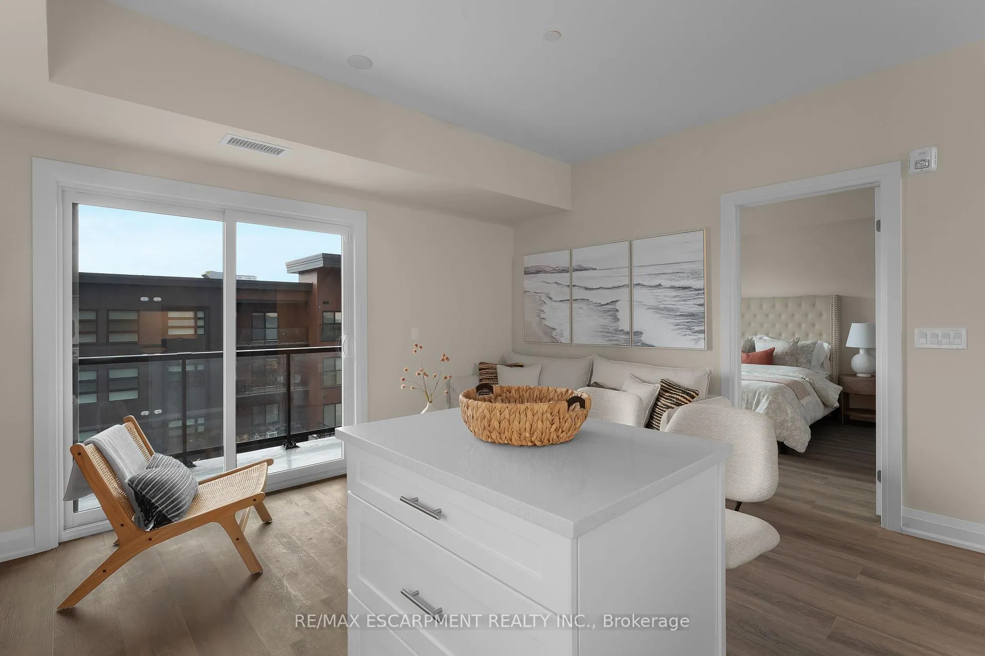 Photo 9 of Unit 403, 118 Summersides Boulevard, Pelham, Fonthill — HOMEH