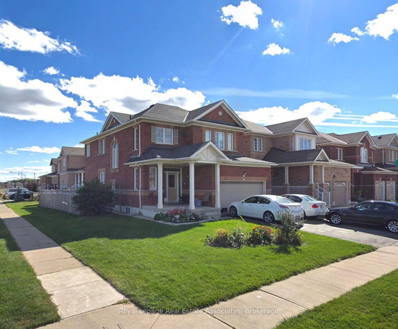 Front of Unit BSMT, 36 Spicebush Terrace