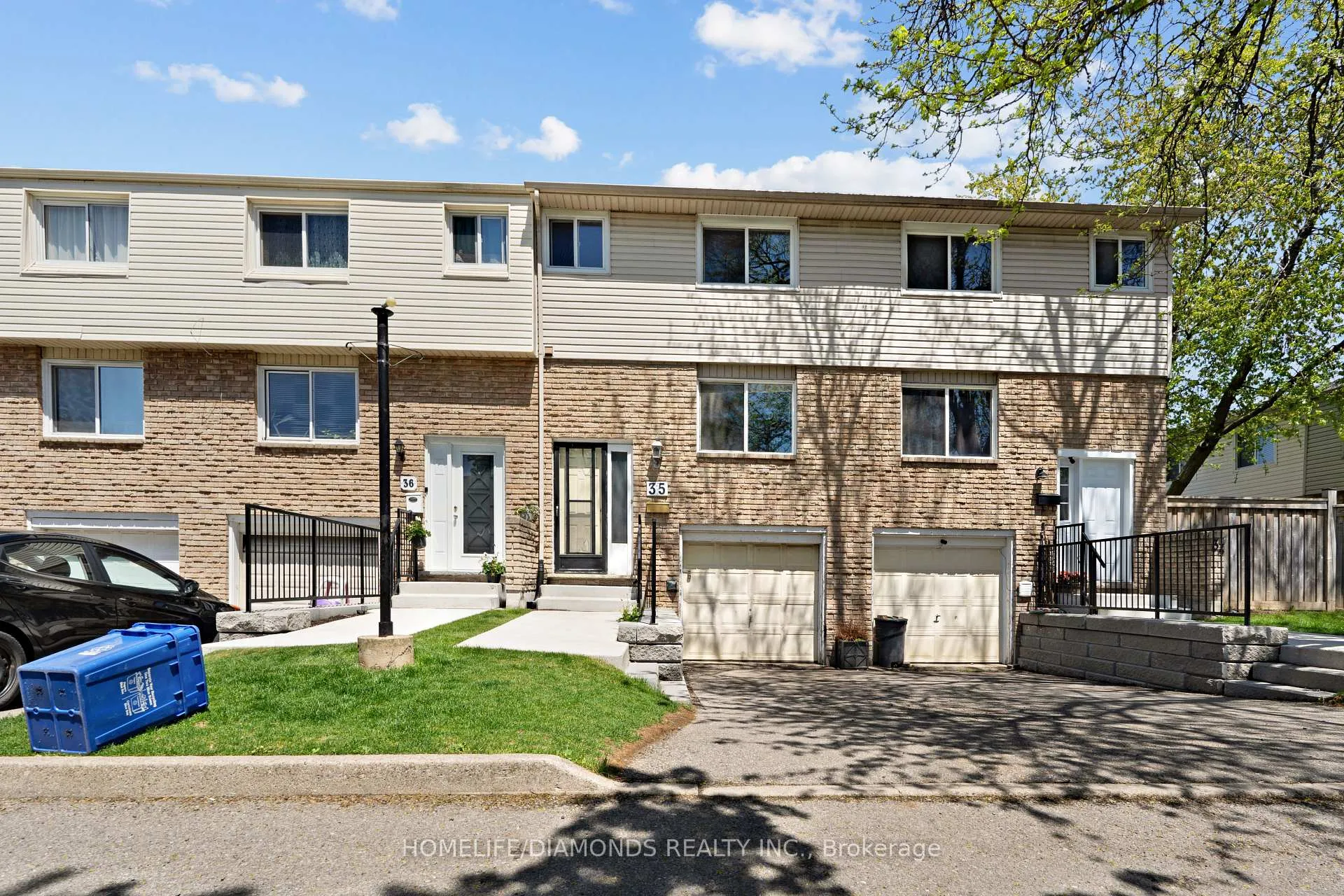 Photo 1 of Unit 35, 262 Kenora Avenue, Hamilton, Kentley — HOMEH
