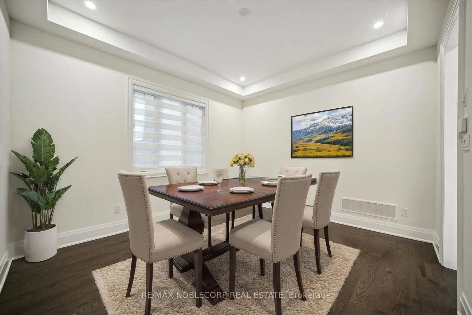 Photo 12 of Unit Main + Upper, 25 Brant Drive, Vaughan, Vellore Village — HOMEH