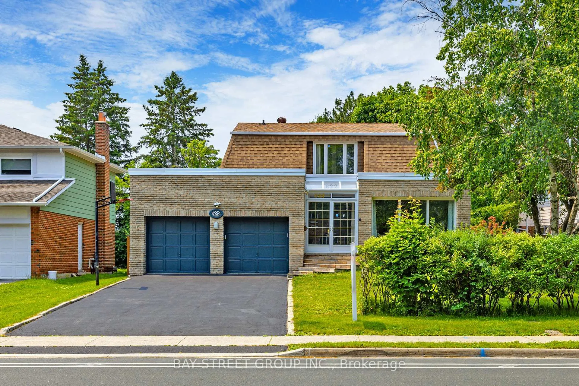 Photo 1 of 622 Village Parkway, Markham, Unionville — HOMEH