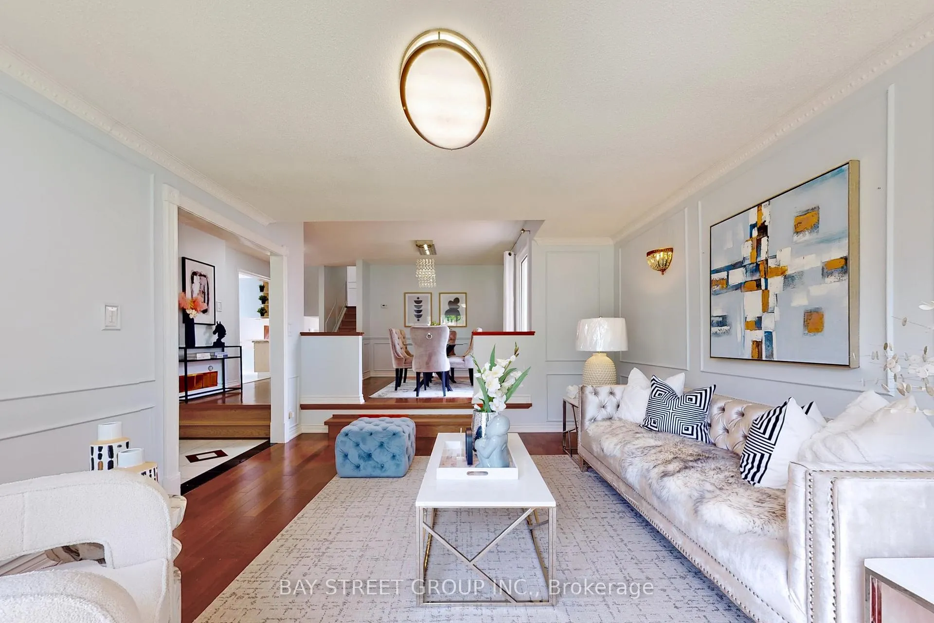 Photo 5 of 622 Village Parkway, Markham, Unionville — HOMEH