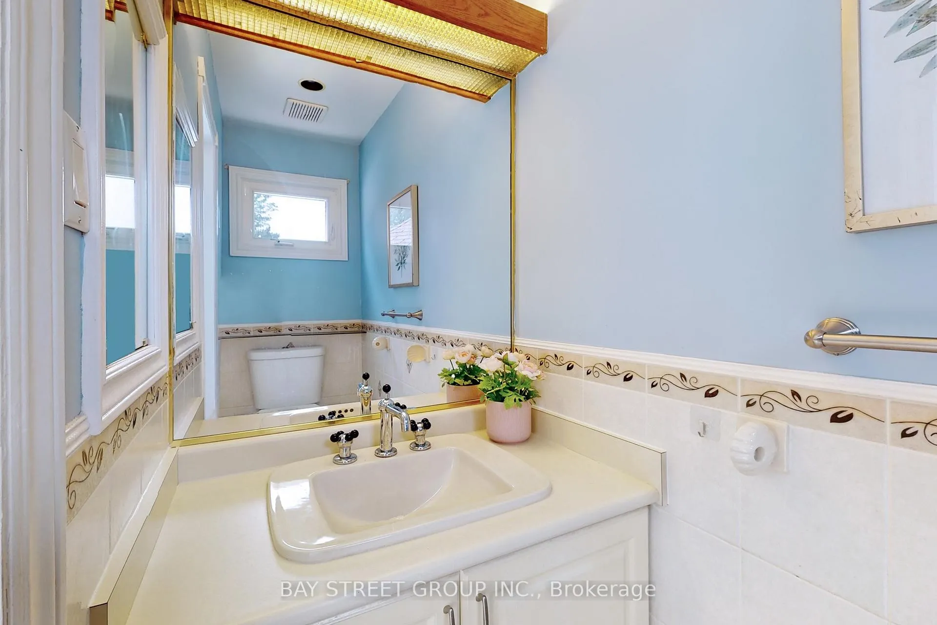 Photo 17 of 622 Village Parkway, Markham, Unionville — HOMEH