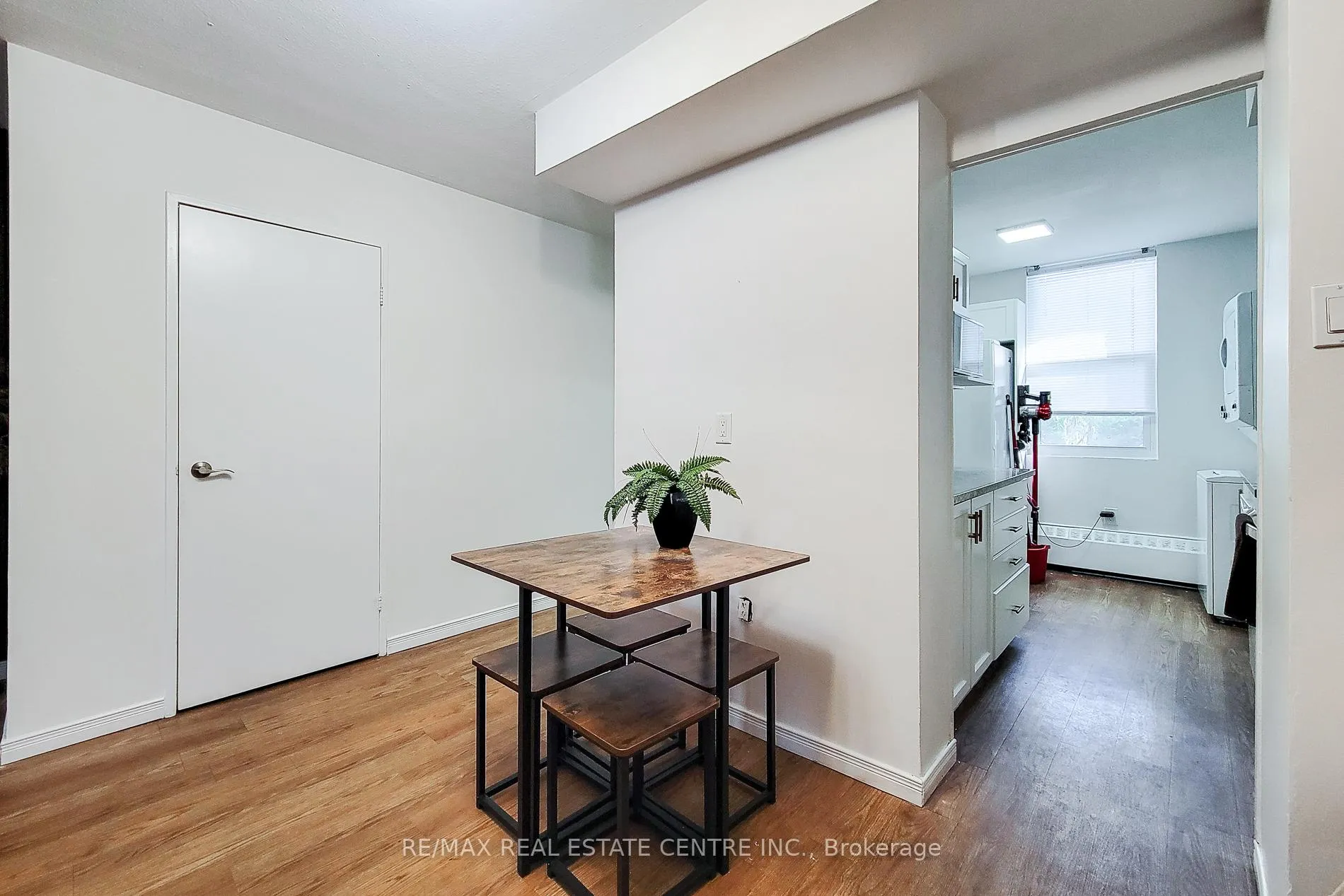 Photo 10 of Unit 110, 350 Quigley Road, Hamilton, Vincent — HOMEH