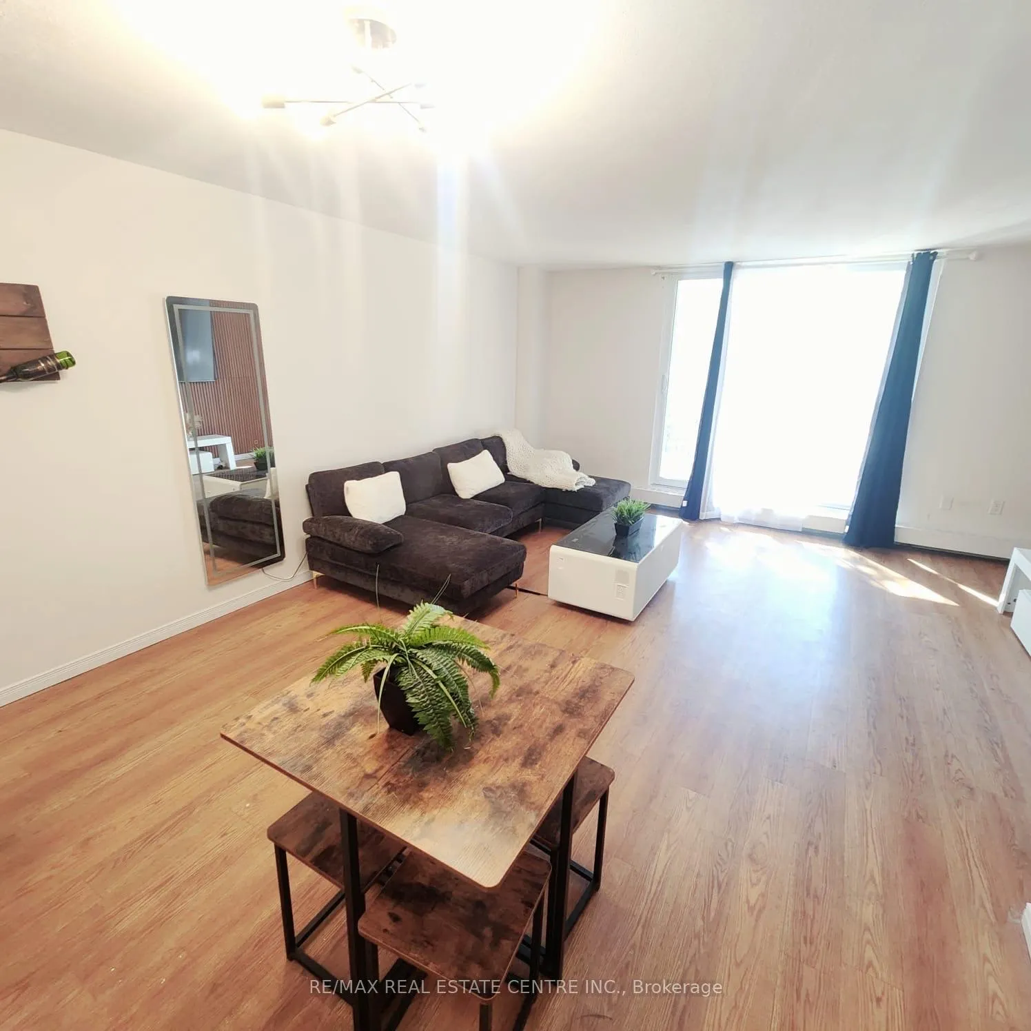 Photo 16 of Unit 110, 350 Quigley Road, Hamilton, Vincent — HOMEH