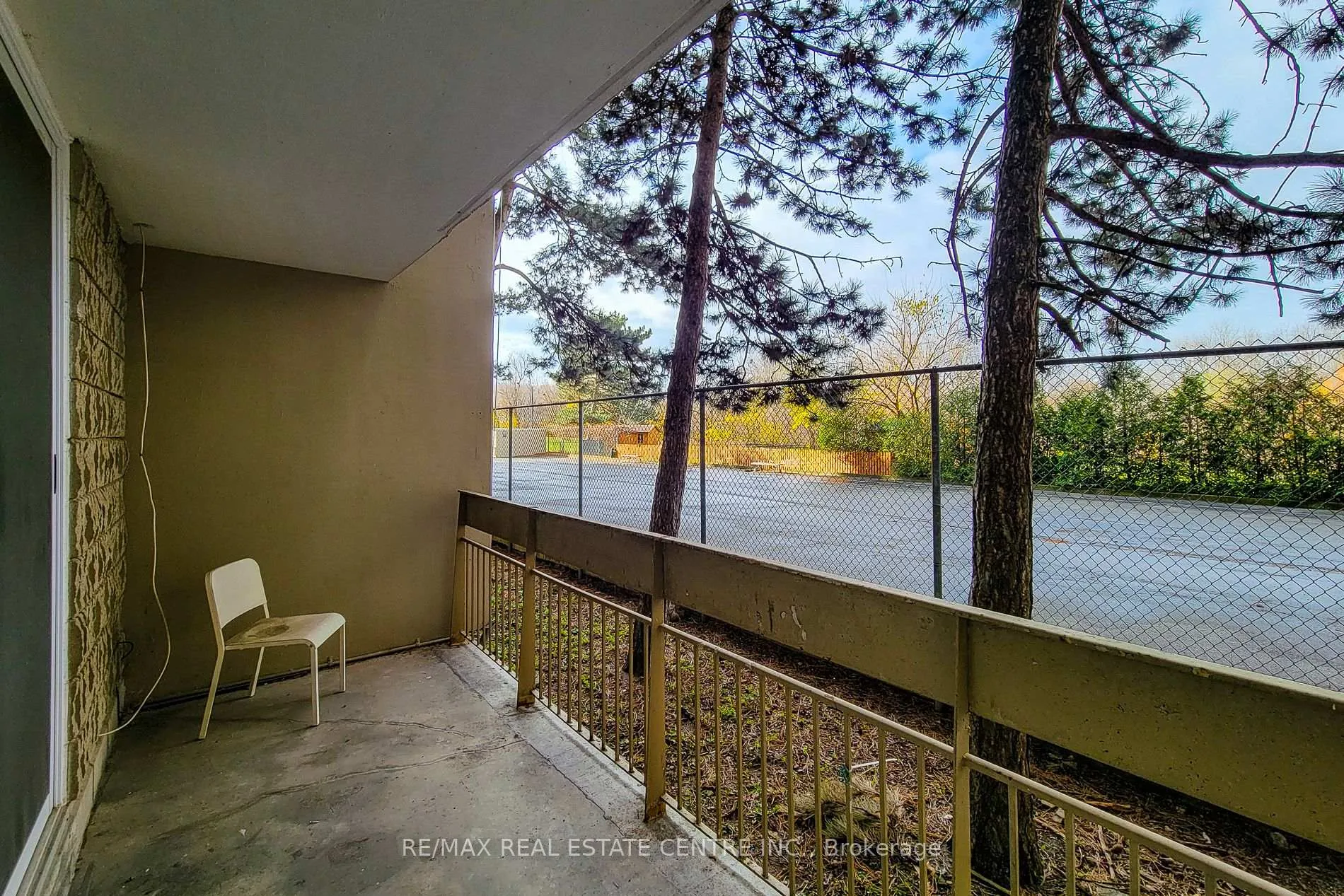 Photo 27 of Unit 110, 350 Quigley Road, Hamilton, Vincent — HOMEH