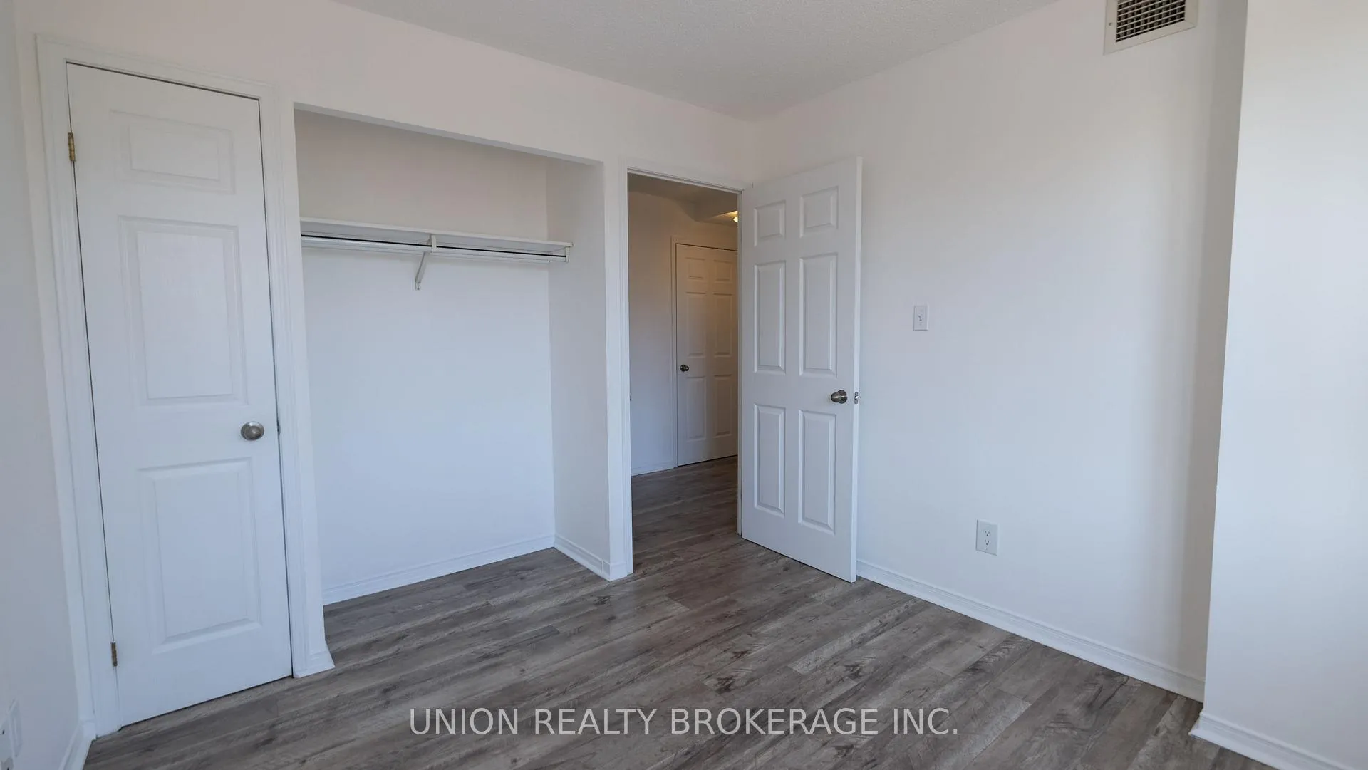 Photo 10 of Unit 301, 716 Kingston Road, Toronto, The Beaches — HOMEH