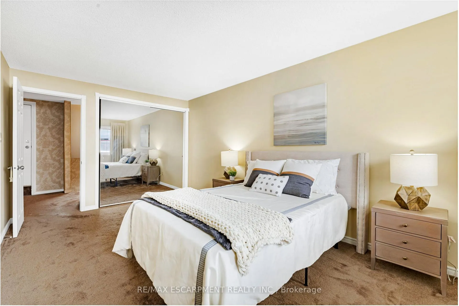Photo 21 of Unit 22, 178 Scott Street, St. Catharines, Fairview — HOMEH