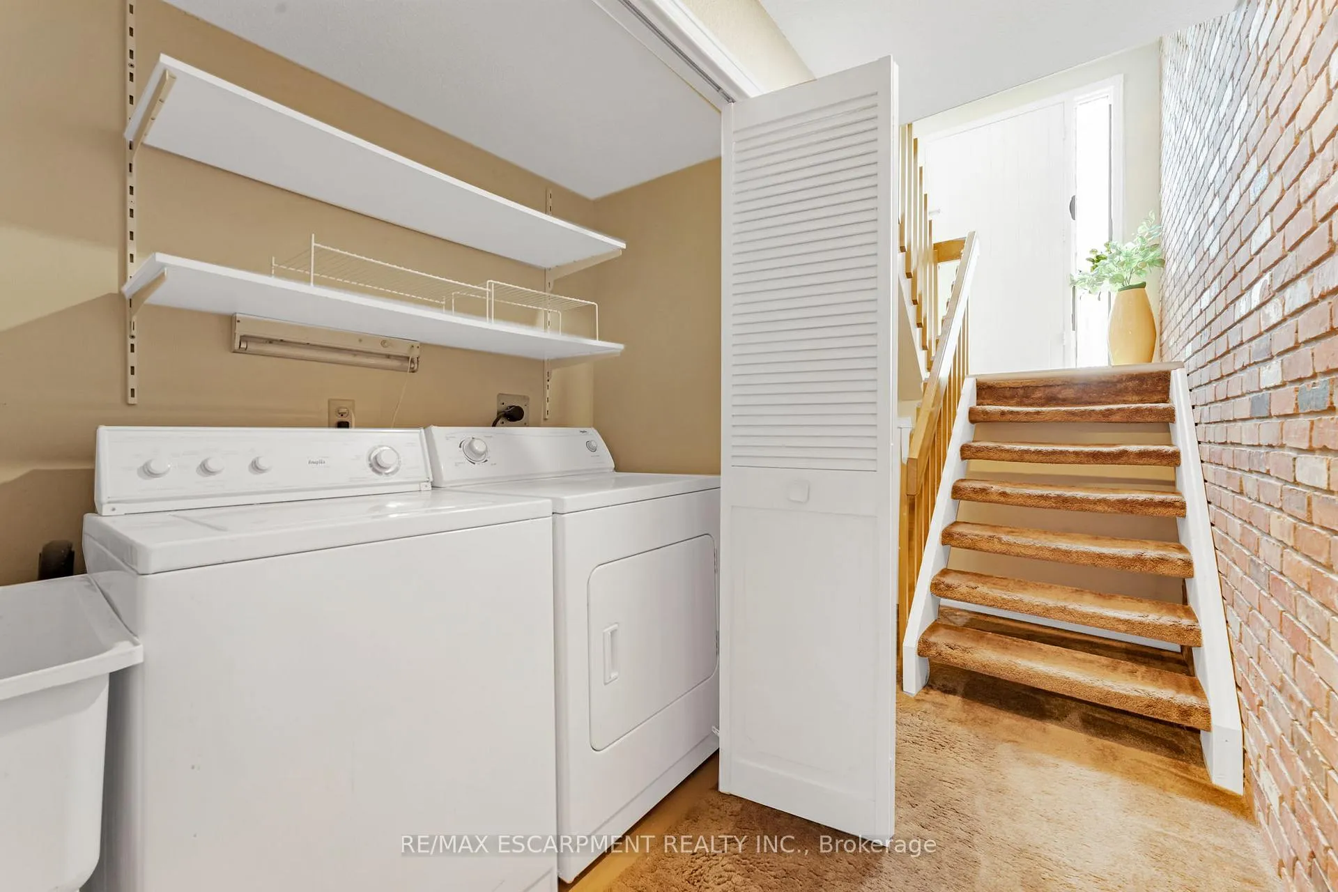 Photo 28 of Unit 22, 178 Scott Street, St. Catharines, Fairview — HOMEH