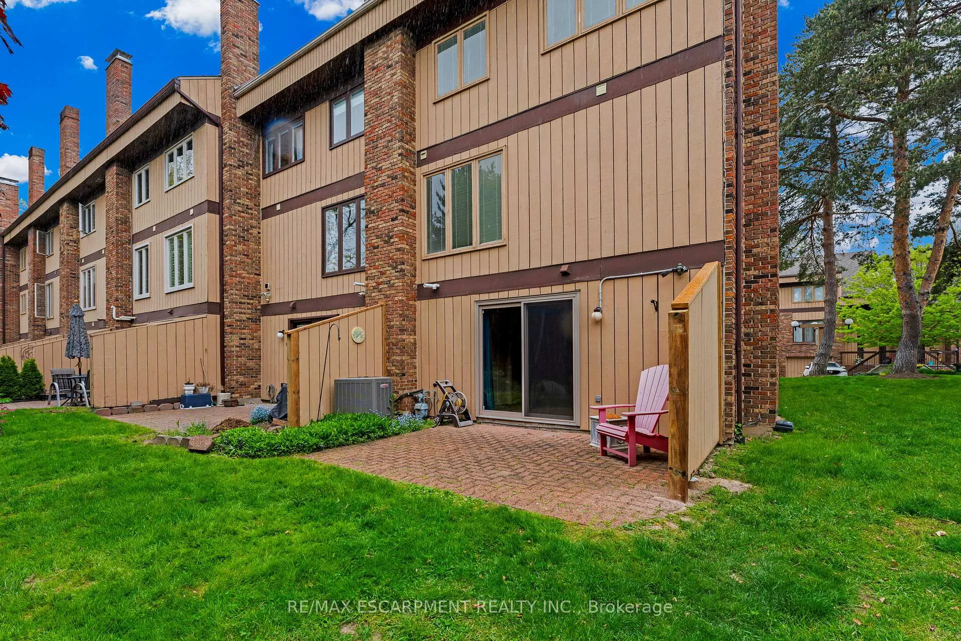Photo 32 of Unit 22, 178 Scott Street, St. Catharines, Fairview — HOMEH
