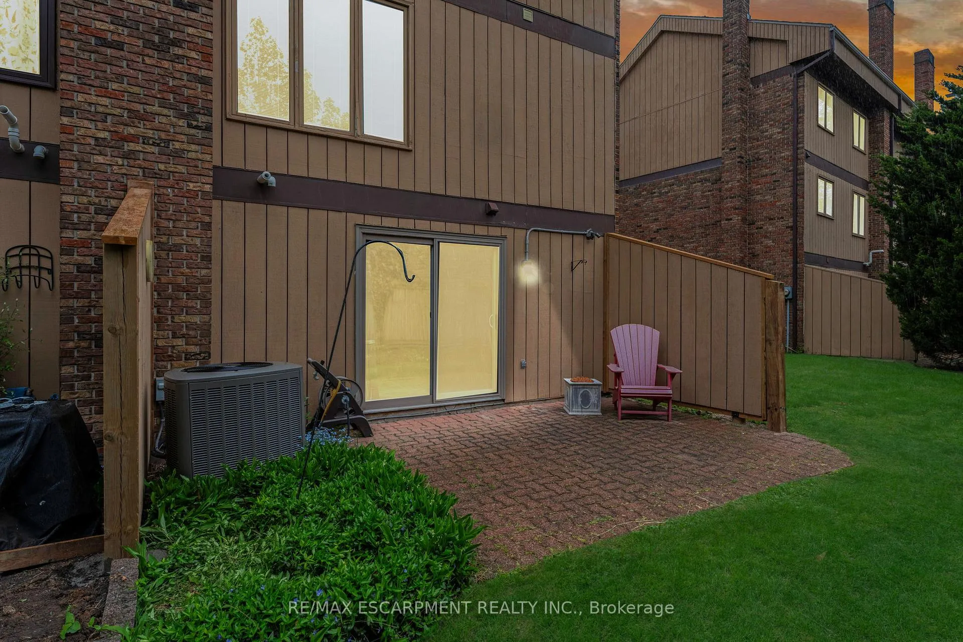 Photo 34 of Unit 22, 178 Scott Street, St. Catharines, Fairview — HOMEH