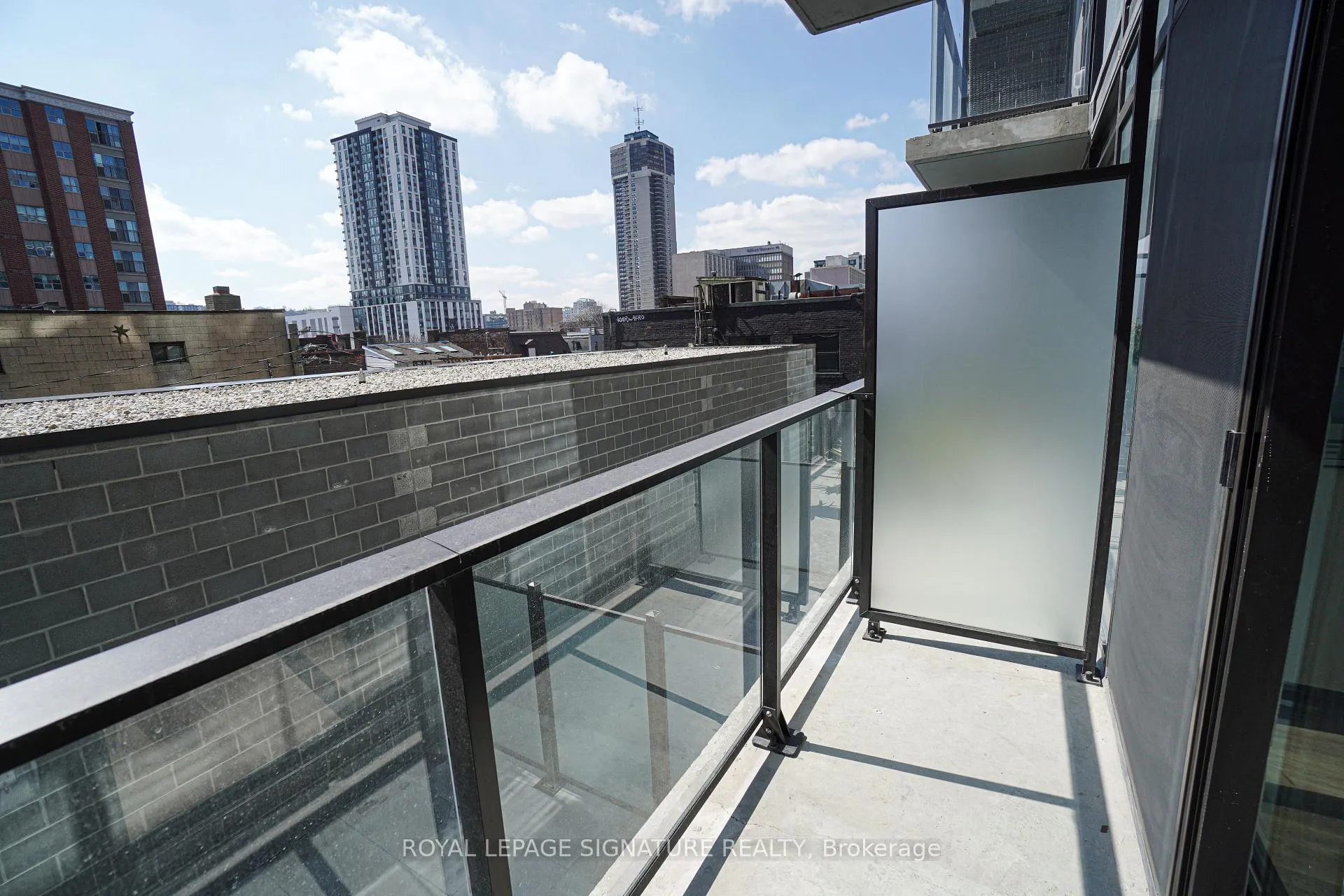 Photo 7 of Unit 404, 1 Jarvis Street, Hamilton, Beasley — HOMEH