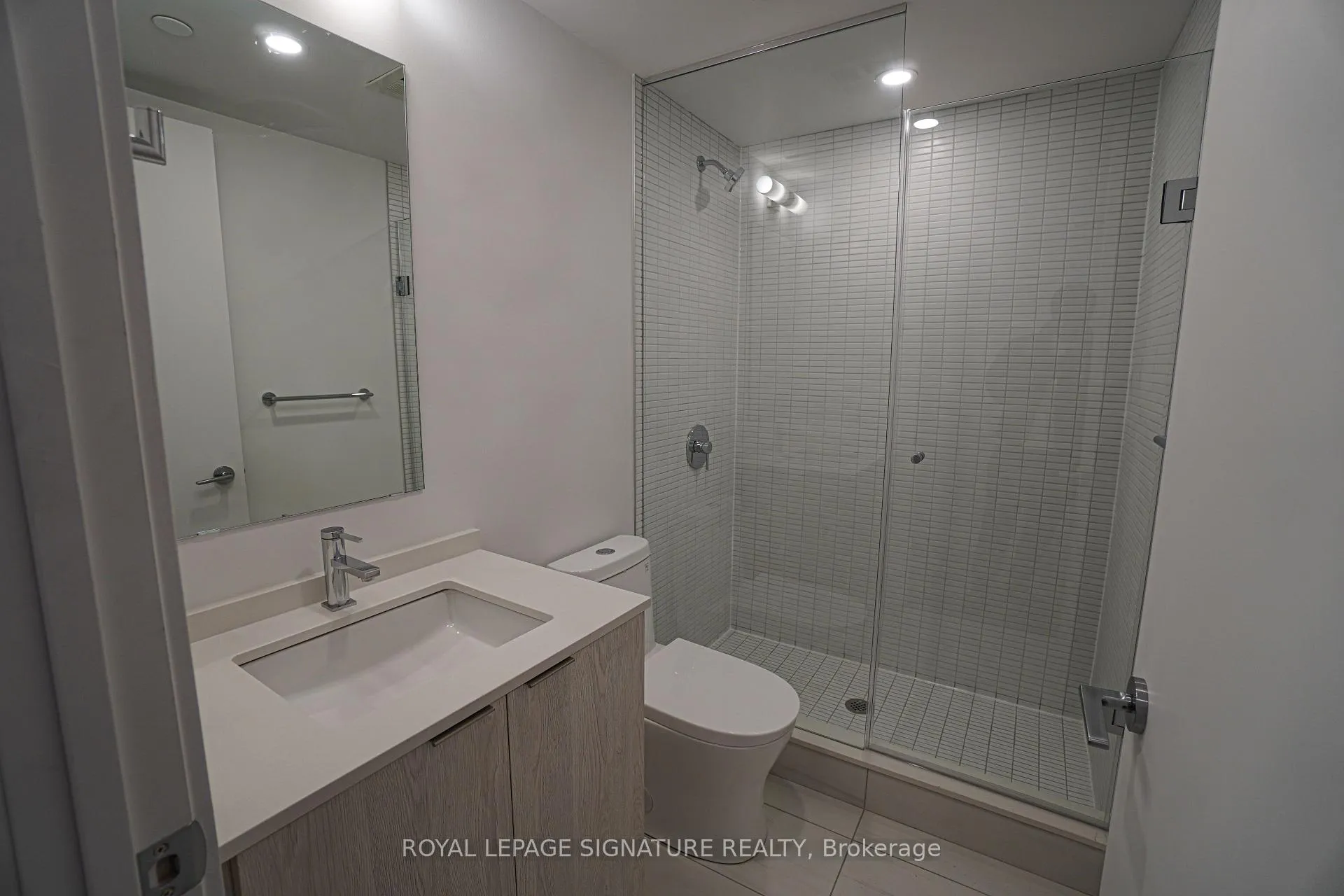 Photo 17 of Unit 404, 1 Jarvis Street, Hamilton, Beasley — HOMEH