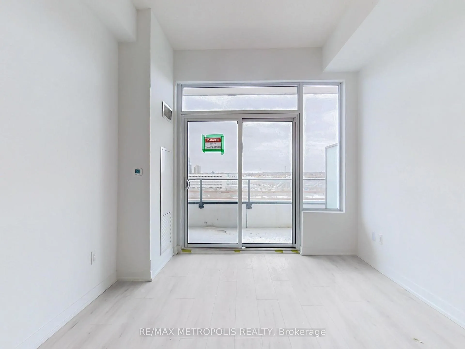 Photo 11 of Unit 708, 1435 Celebration Drive, Pickering, Bay Ridges — HOMEH