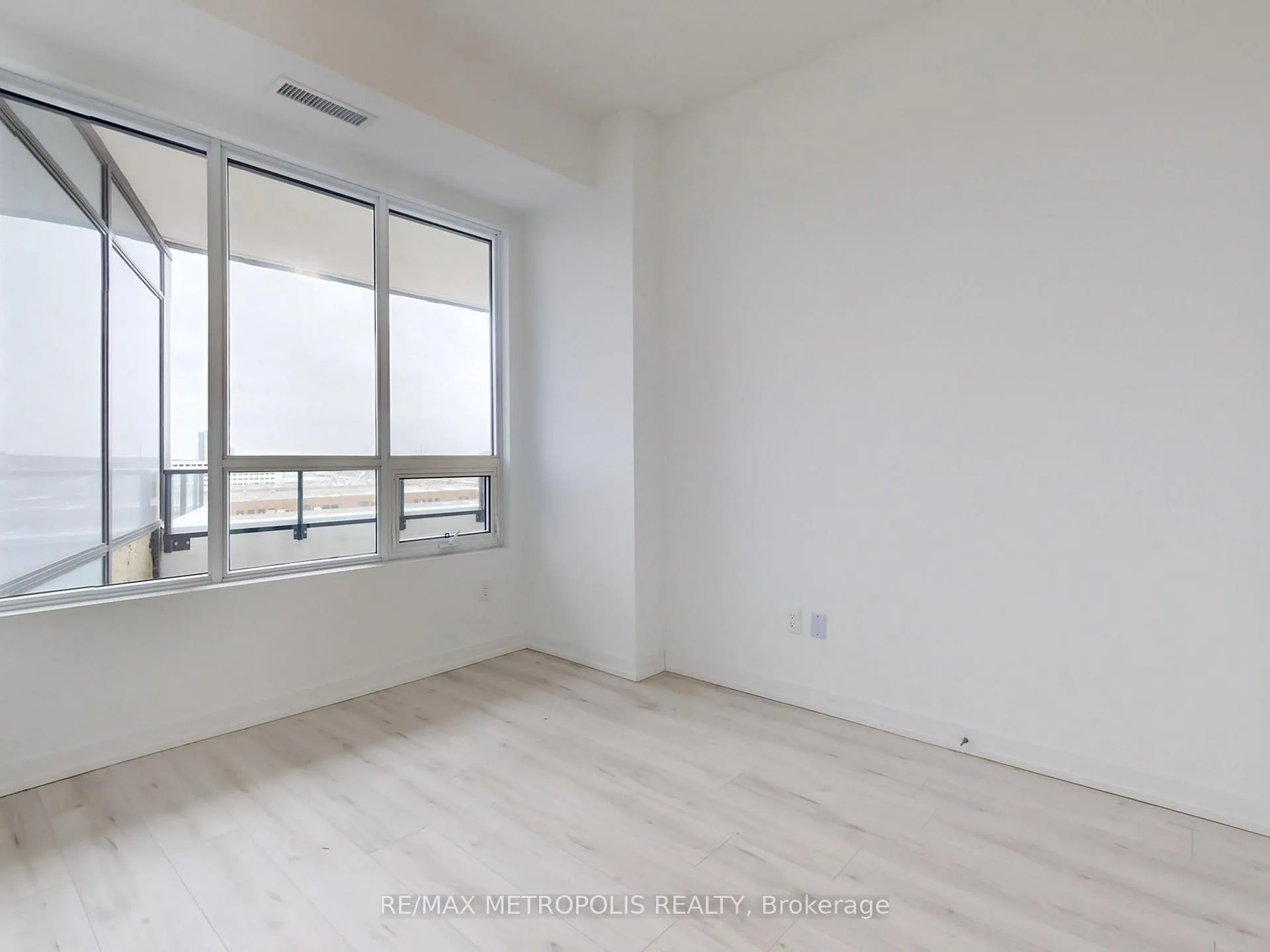 Photo 25 of Unit 708, 1435 Celebration Drive, Pickering, Bay Ridges — HOMEH