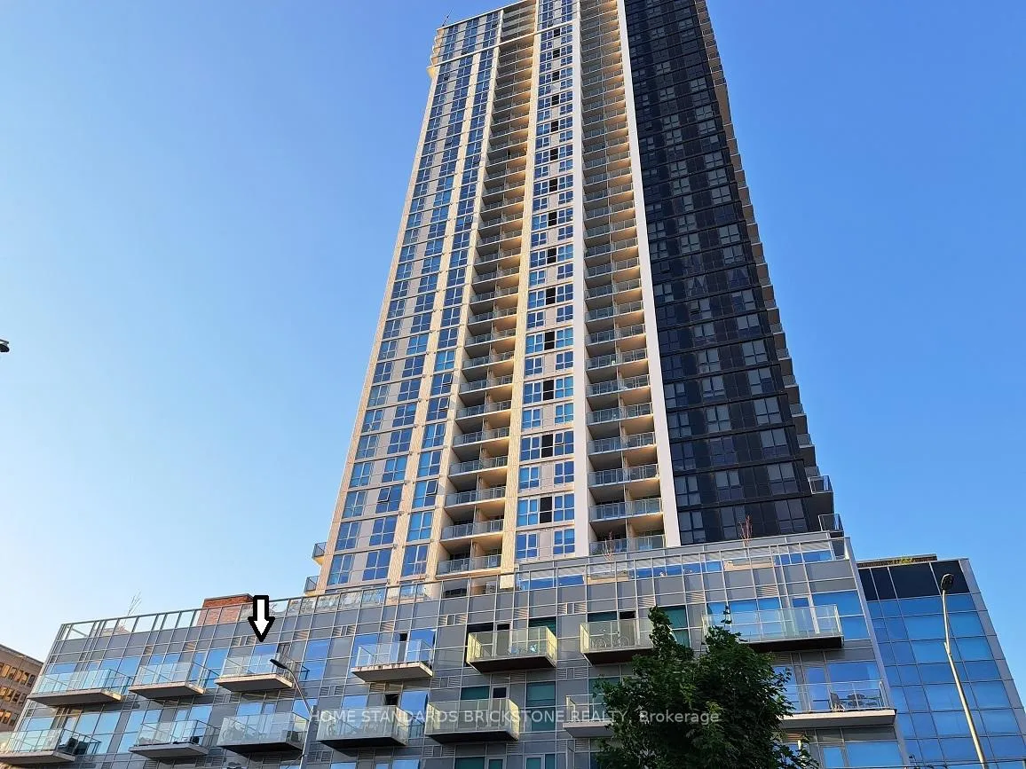 Front of Unit 405, 60 Frederick Street