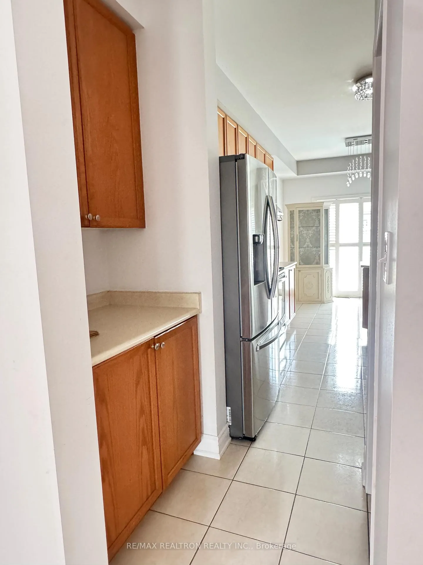 Photo 3 of 42 Appleview Road, Markham, Greensborough — HOMEH