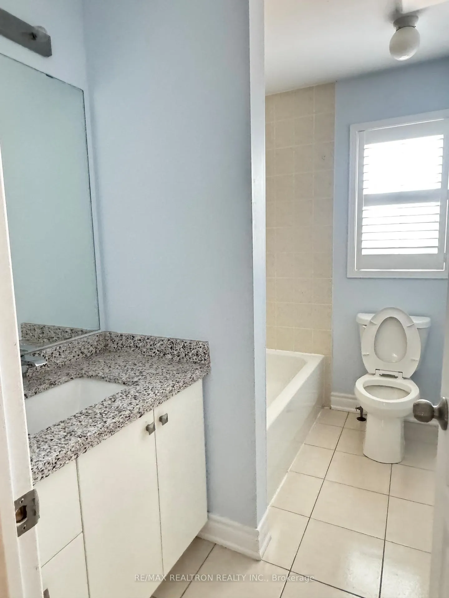 Photo 11 of 42 Appleview Road, Markham, Greensborough — HOMEH