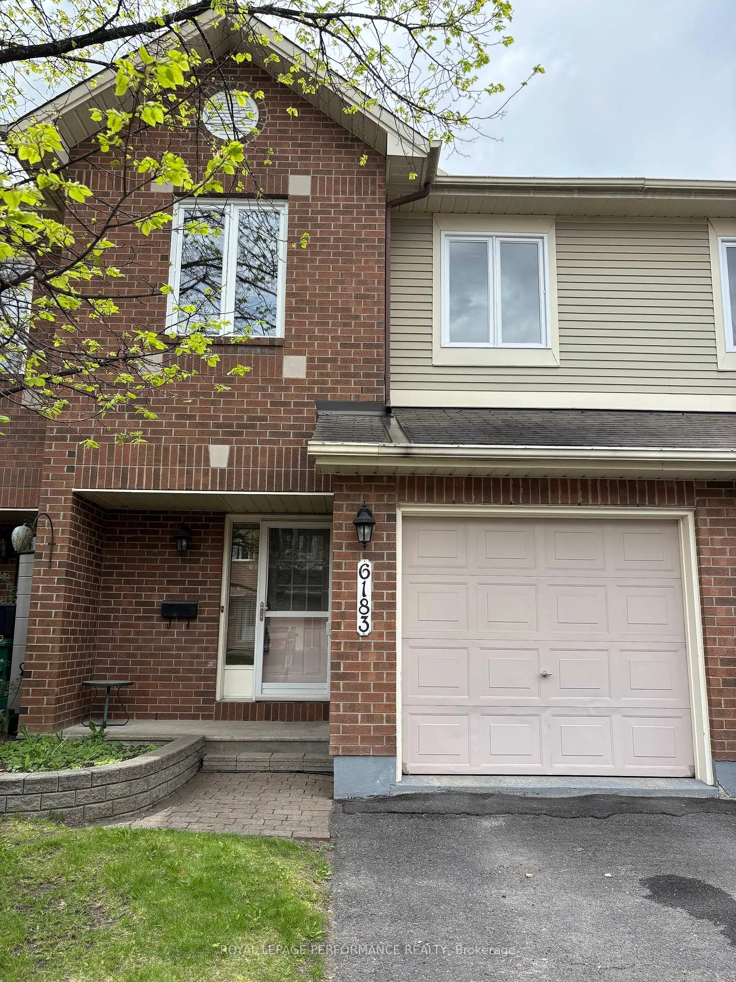 Photo 1 of Unit 6, 6183 Red Willow Drive, Ottawa, Chapel Hill — HOMEH