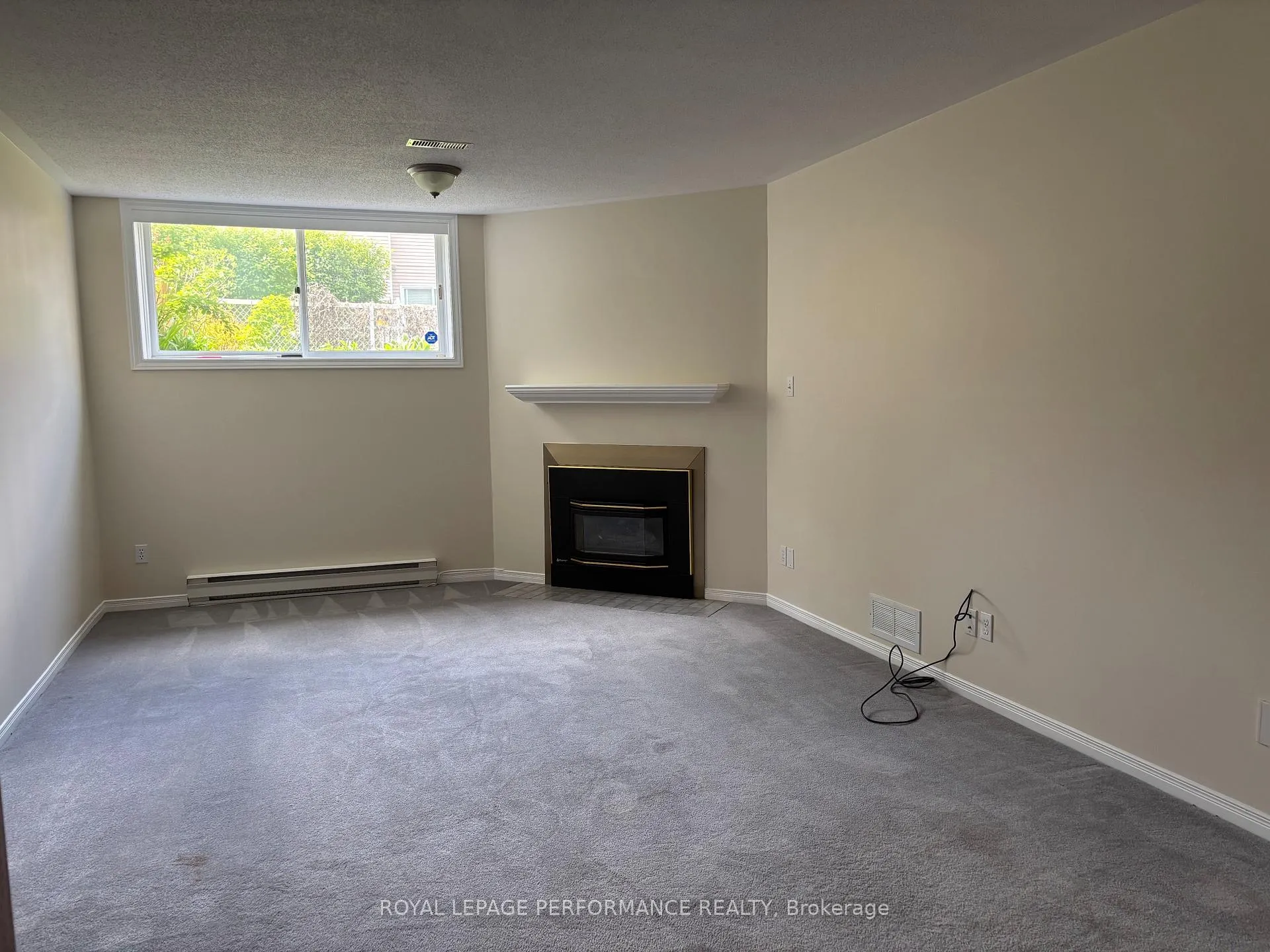 Photo 26 of Unit 6, 6183 Red Willow Drive, Ottawa, Chapel Hill — HOMEH