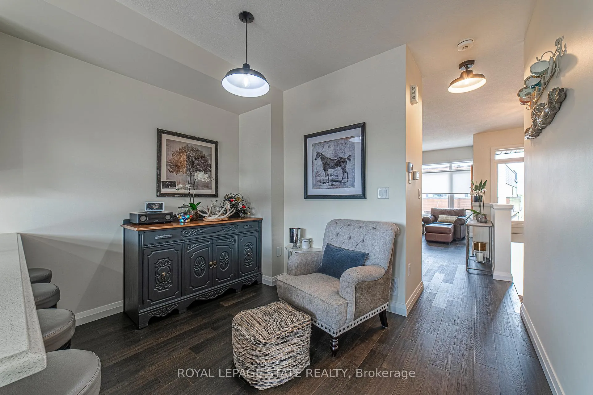 Photo 10 of Unit 40, 35 Midhurst Heights, Hamilton, Stoney Creek — HOMEH