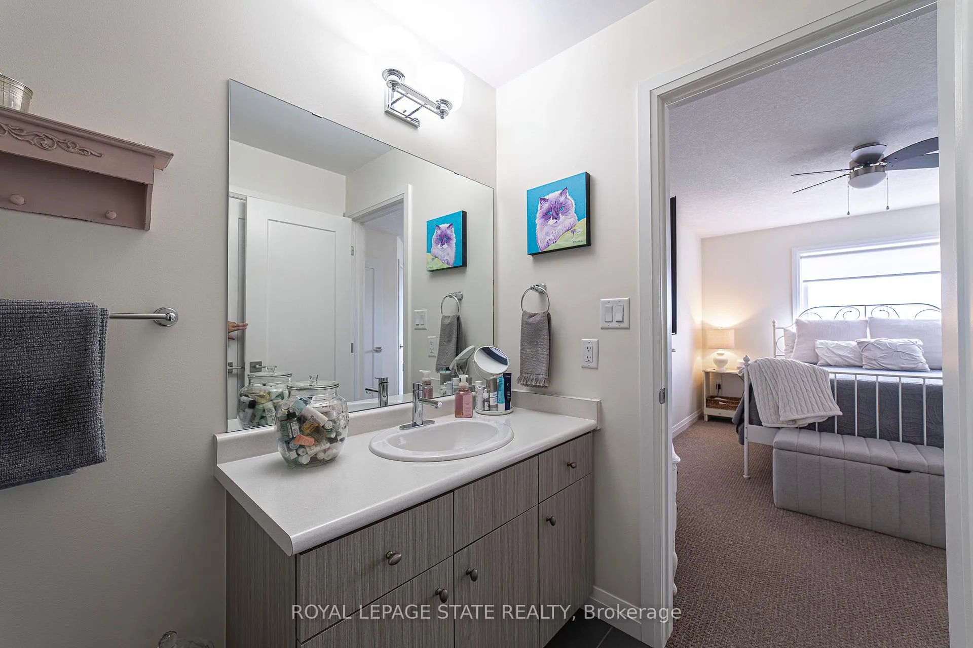 Photo 25 of Unit 40, 35 Midhurst Heights, Hamilton, Stoney Creek — HOMEH