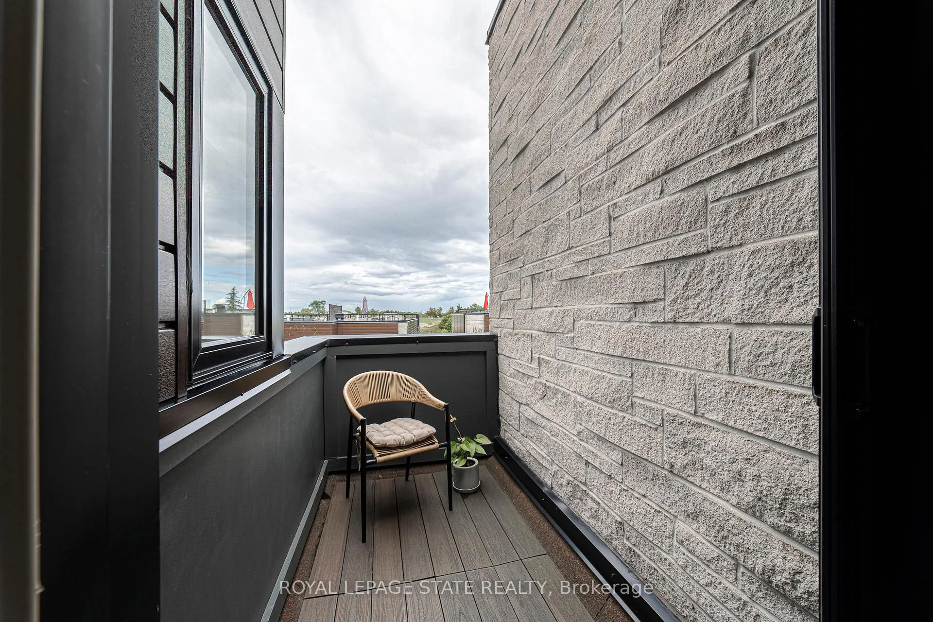 Photo 26 of Unit 40, 35 Midhurst Heights, Hamilton, Stoney Creek — HOMEH