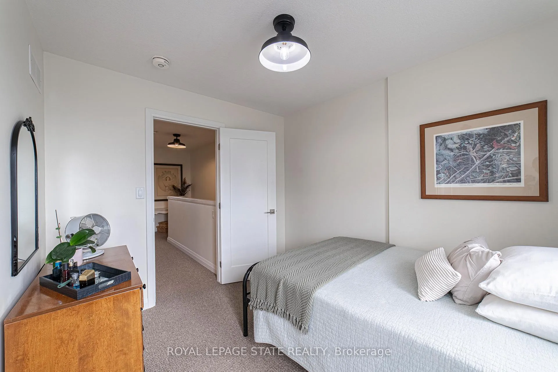 Photo 30 of Unit 40, 35 Midhurst Heights, Hamilton, Stoney Creek — HOMEH
