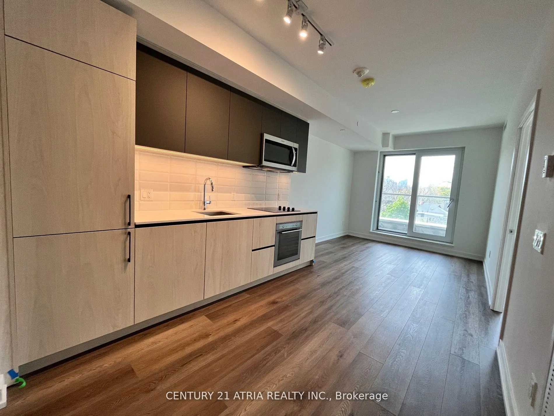 Photo 4 of Unit 415, 150 Logan Avenue, Toronto, South Riverdale — HOMEH