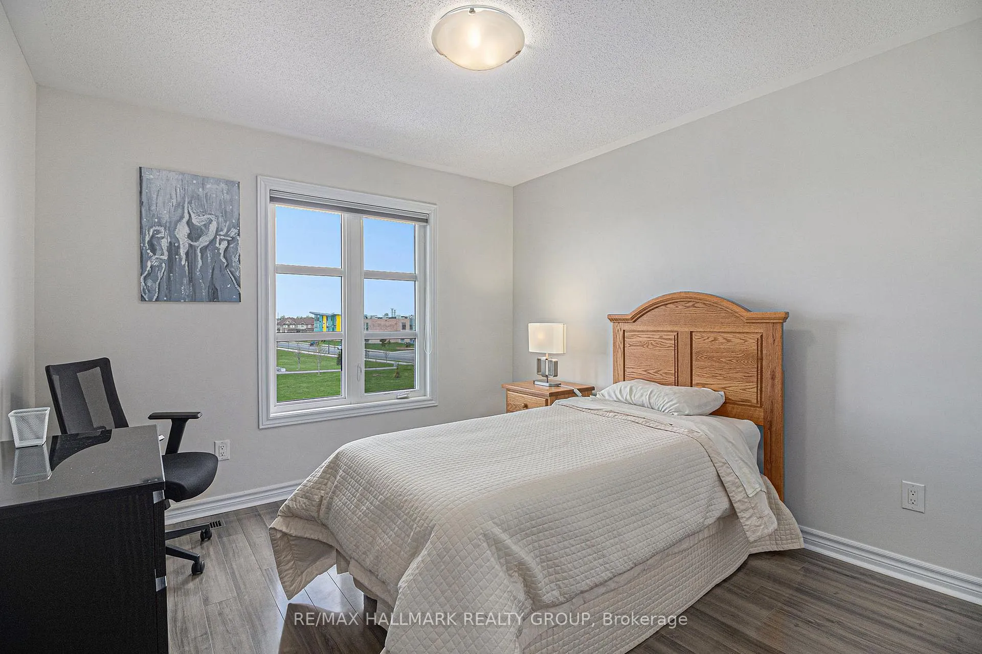 Photo 11 of Unit B, 735 Magnolia Street, Ottawa, Avalon West — HOMEH